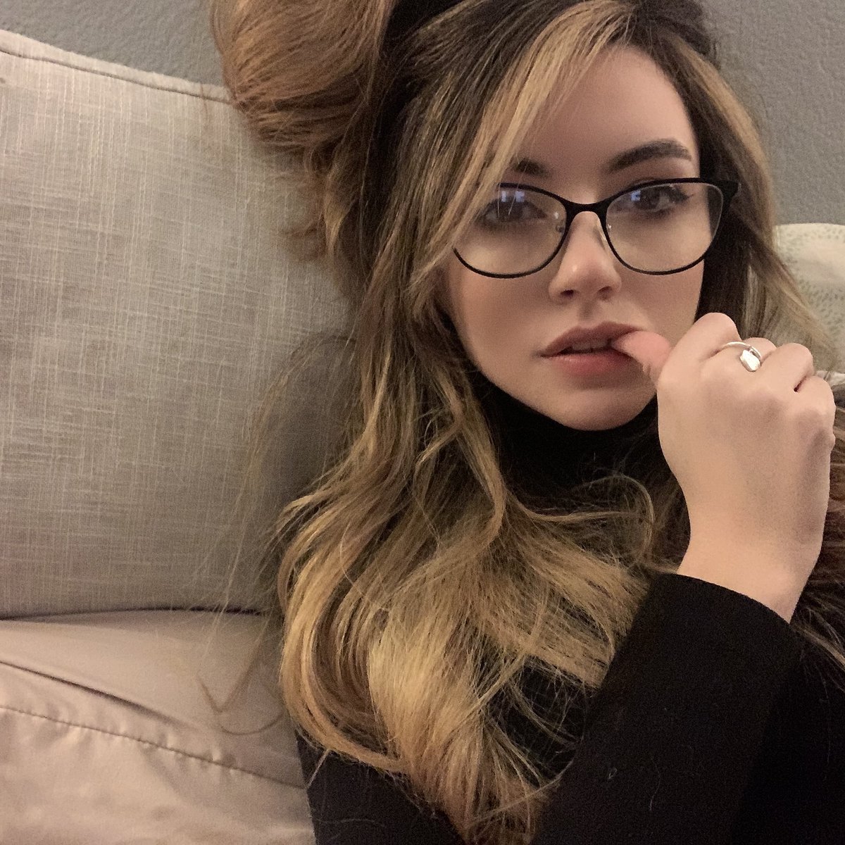 BonnieRabbit : ladyladyboners