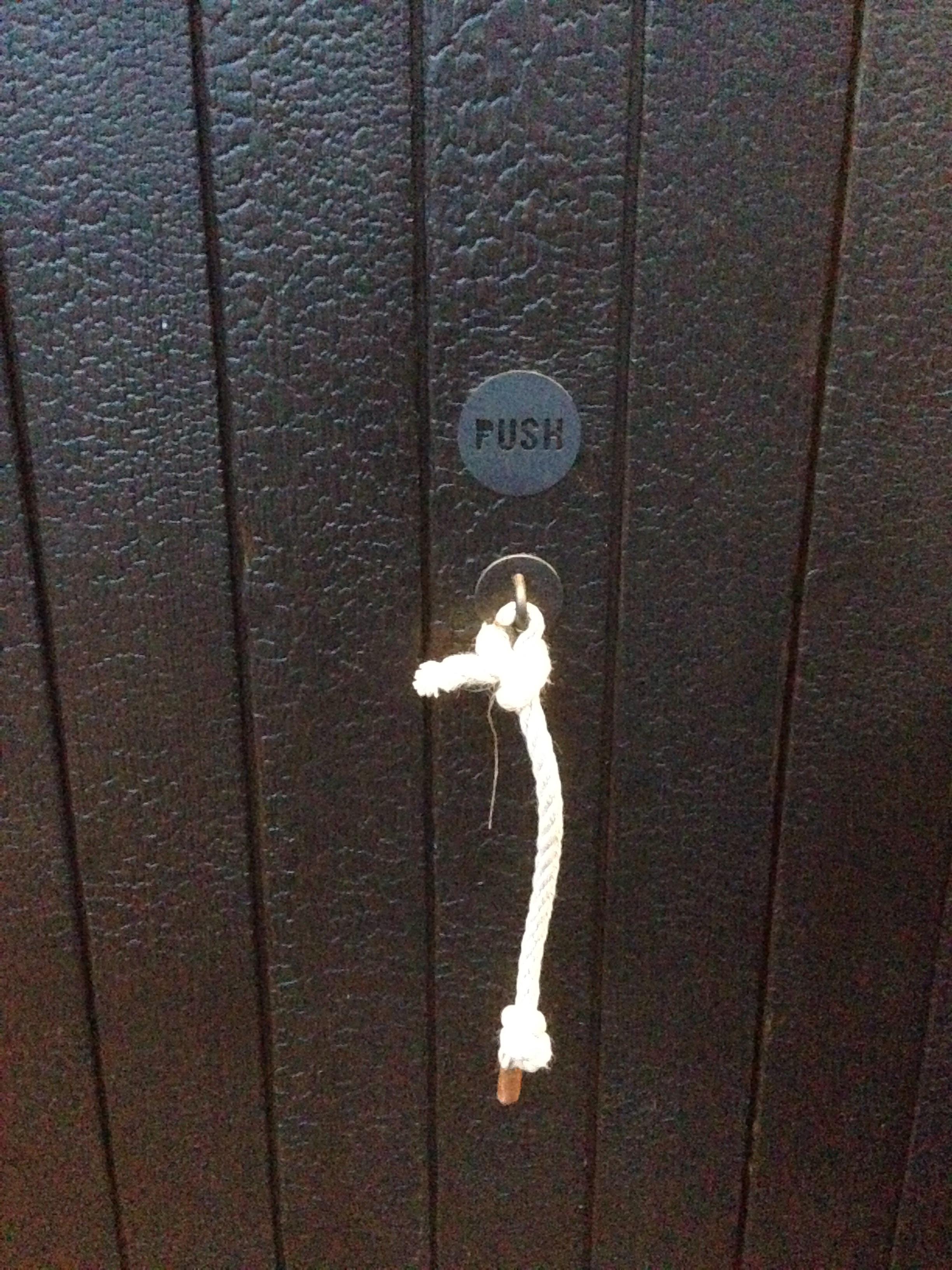 How to push a rope? r/CrappyDesign