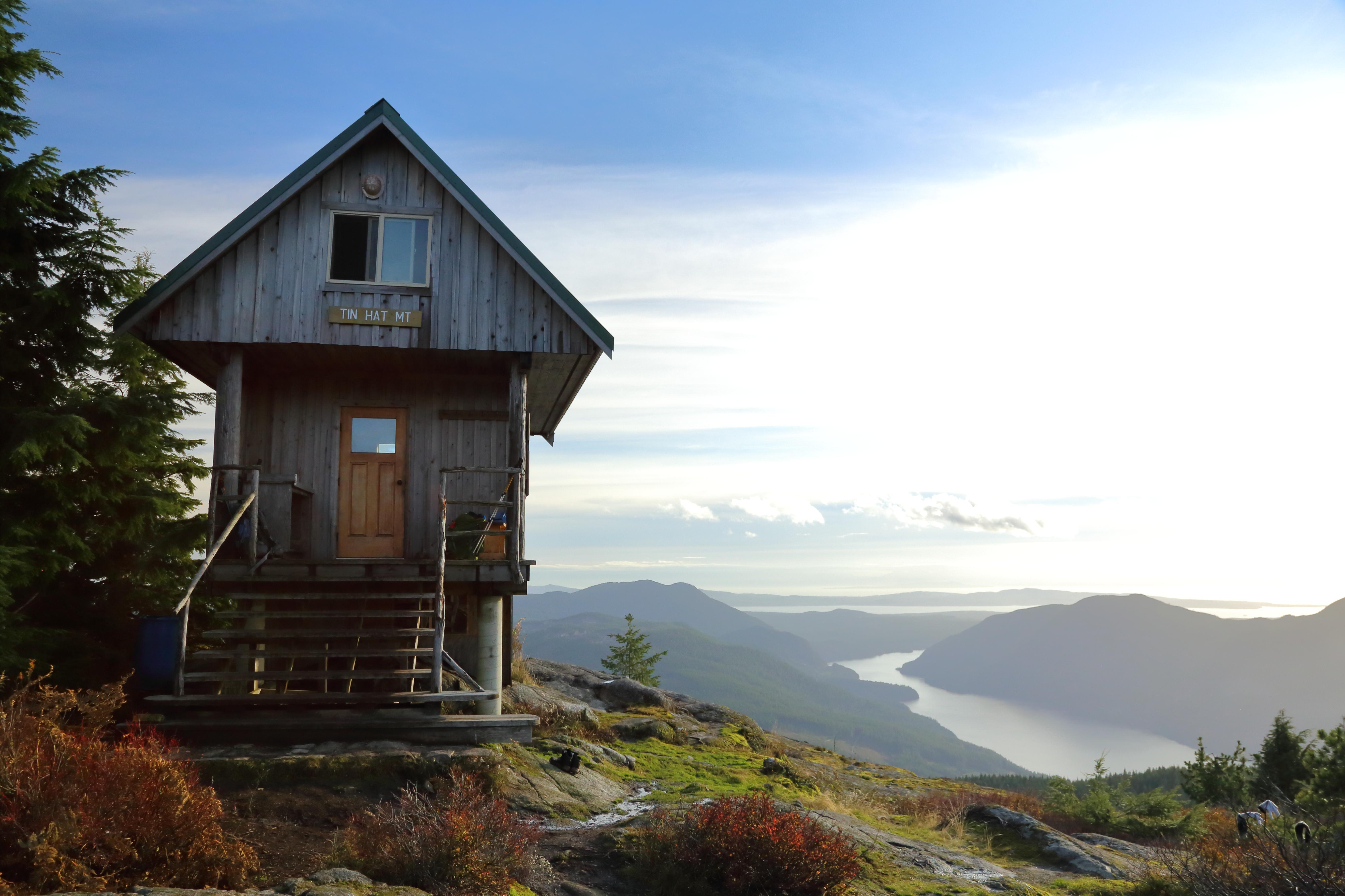 Tin Hat Hut, Tin Hat Mountain, Sunshine Coast Trail, BC, Canada [OC