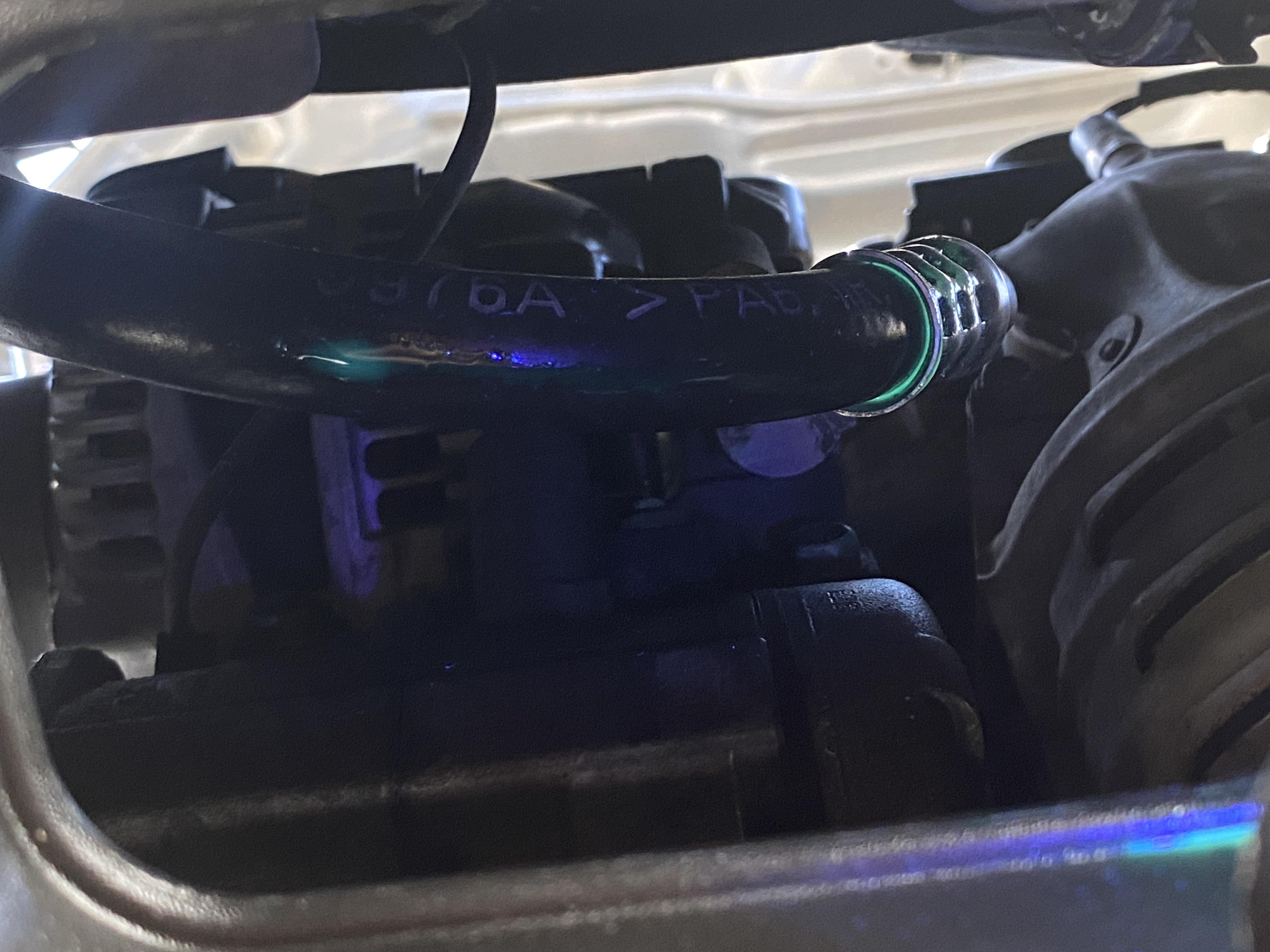 Ac is leaking at the crimped hose. Any quick fixes? r/MechanicAdvice