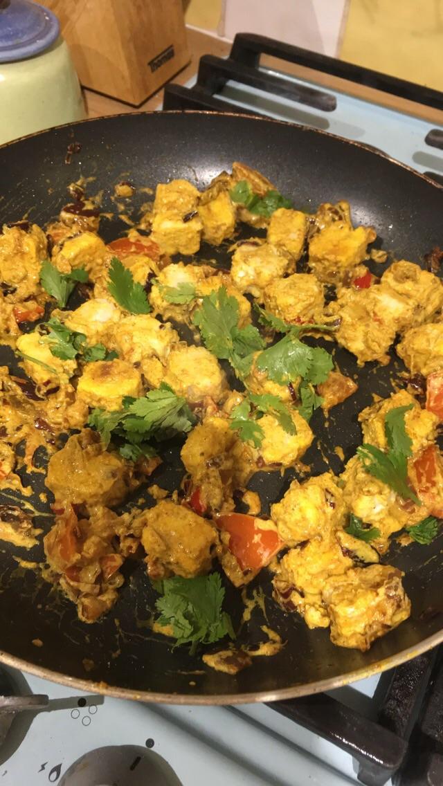 [Homemade] Quorn chicken curry ready to stuff into homemade paratha