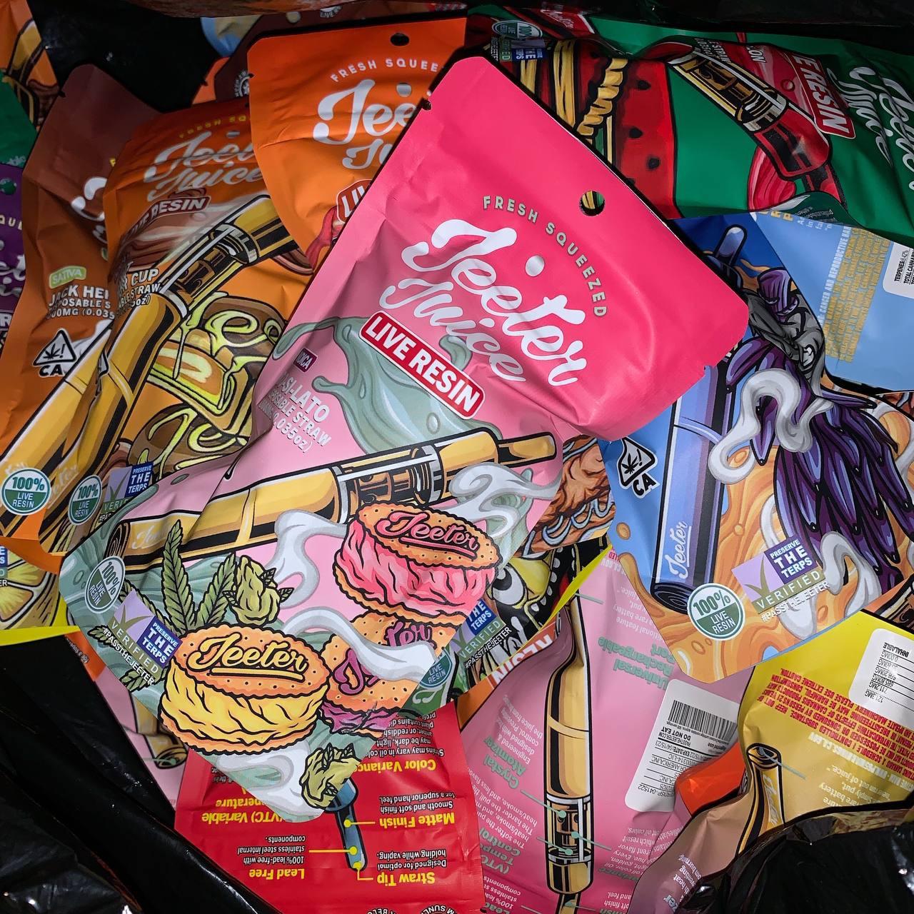 plug is getting these in, look legit? r/fakecartridges