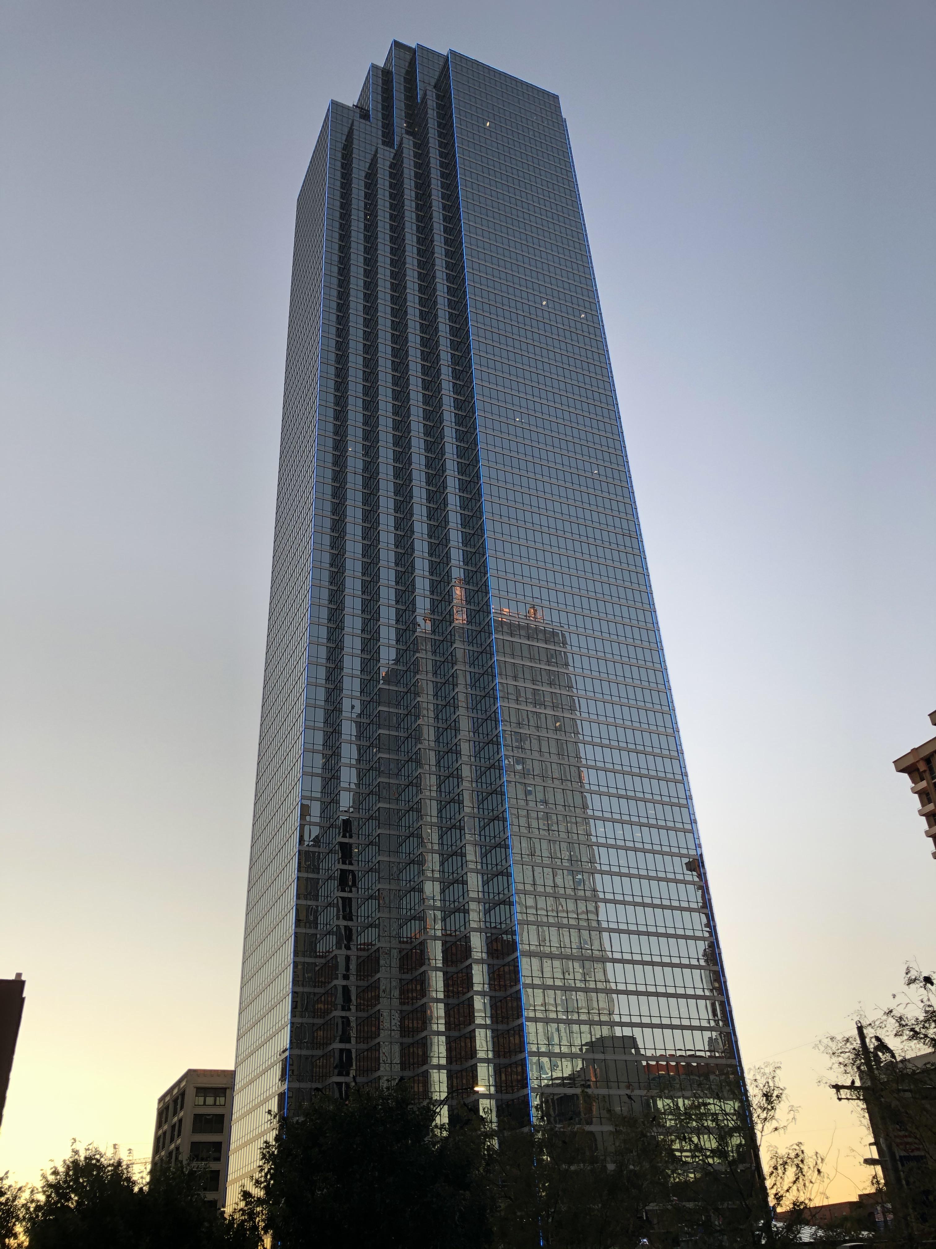 Bank of America Plaza, Downtown Dallas (1985) r/architecture