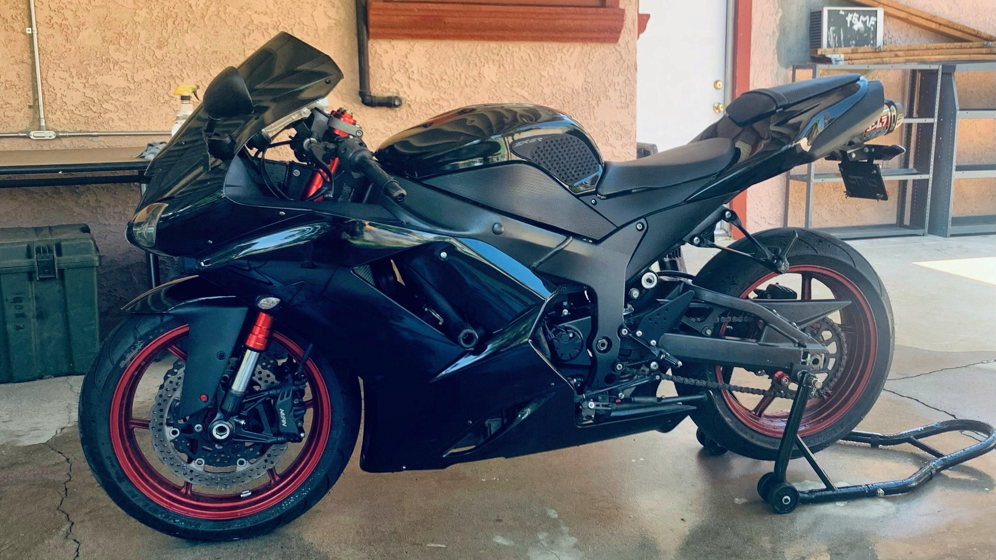 08 zx6r rear seat upgrade? Does anyone know of a softer rear seat