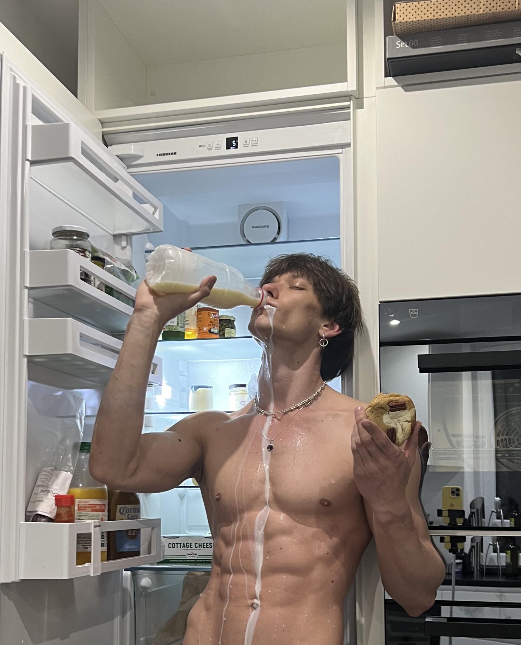 Andrii Shy (u/Andrii_levchenko_) - Reddit