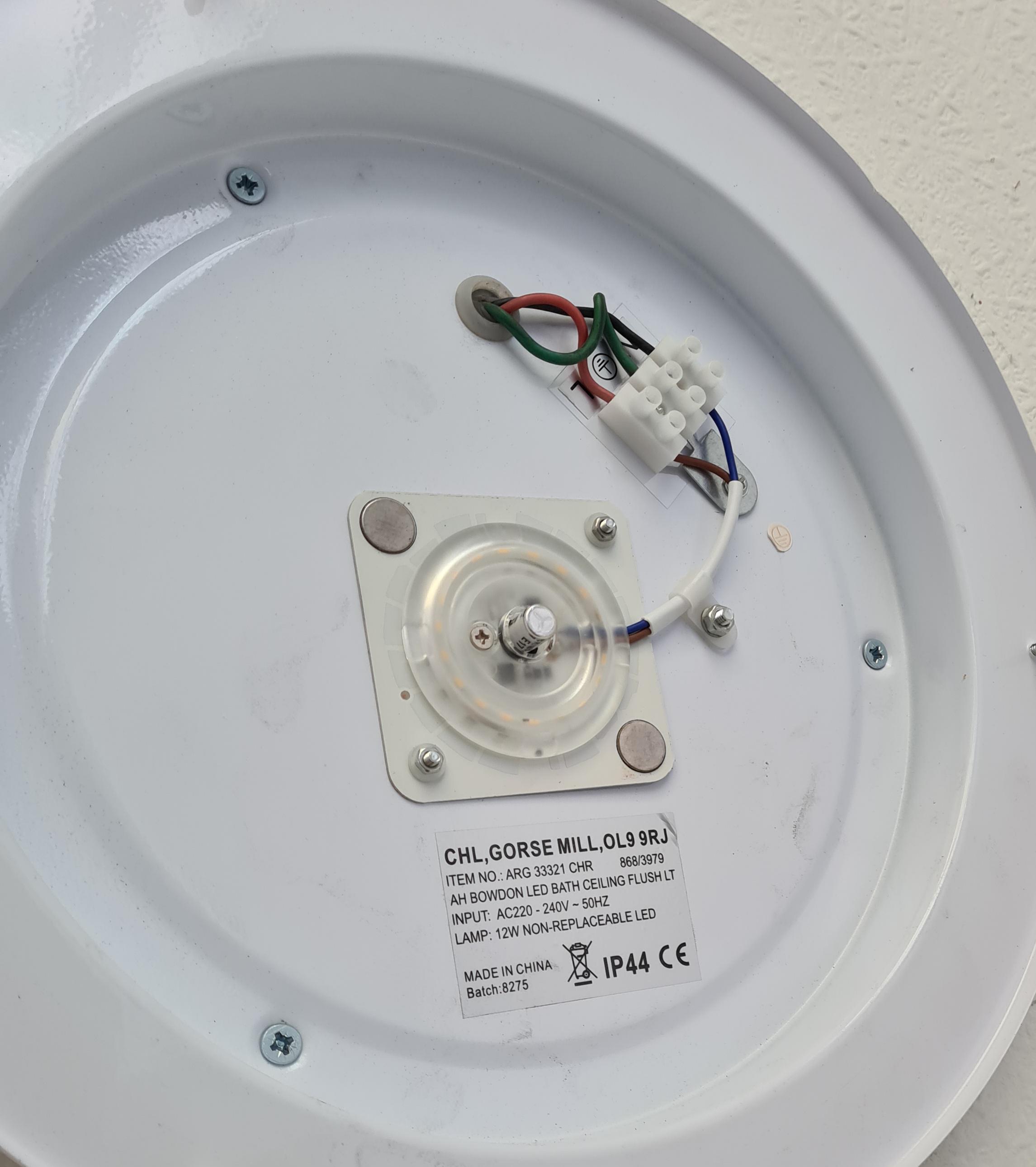 The NON REPLACEABLE LED in my bathroom light fixture r/assholedesign