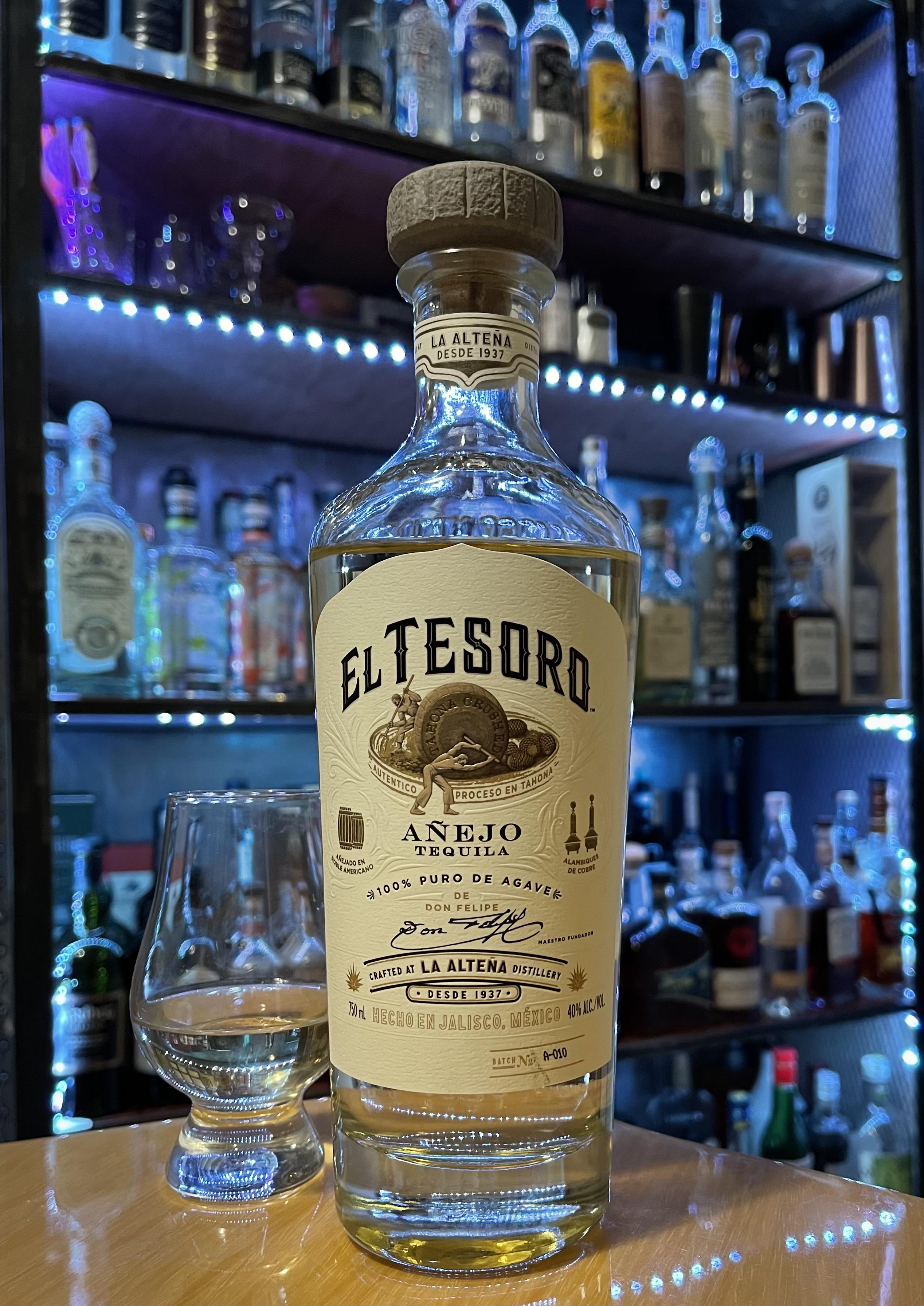 Rating 8 (48 TMM) El Tesoro Añejo r/tequila