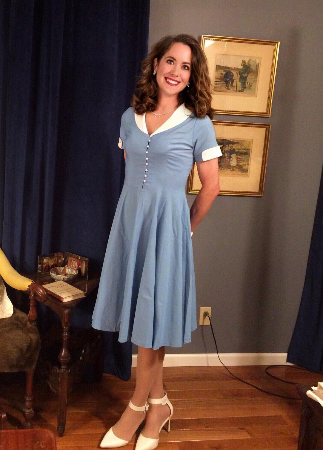 50s housewife? I do like dressing up! Faceapp for hair and makeup