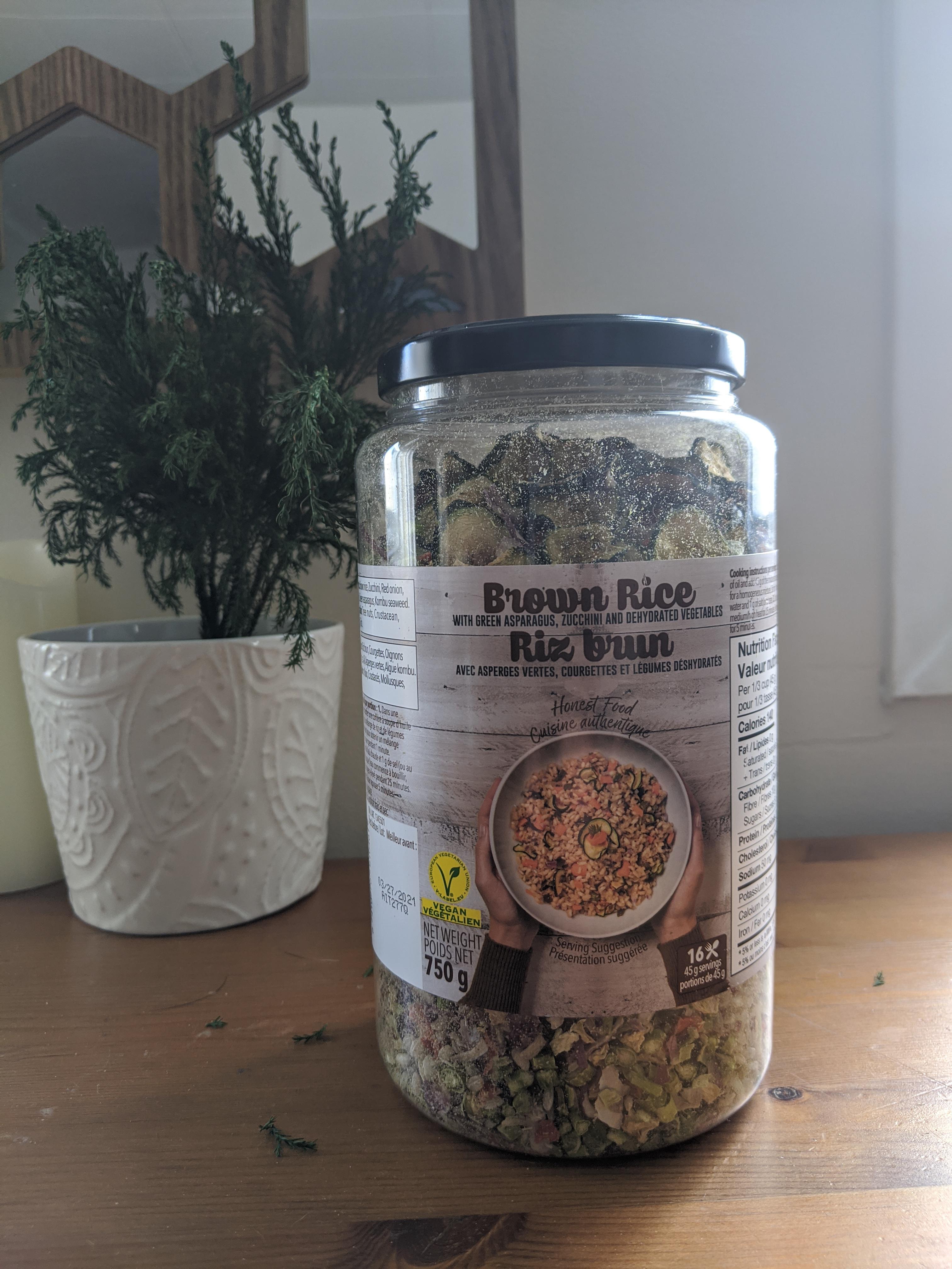 Found at Costco, 8, 2400cals of rehydratable goodness, no added salt