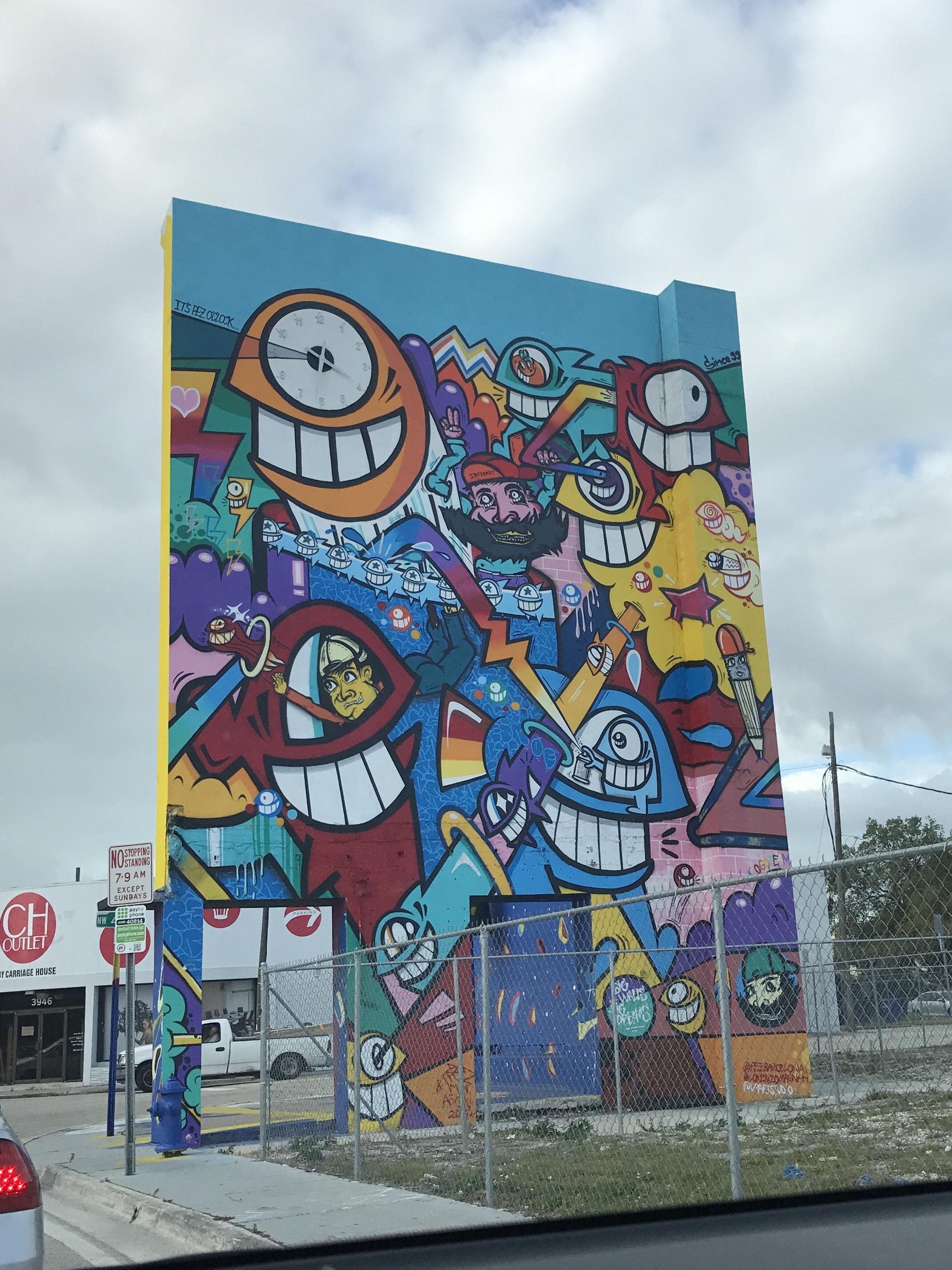 Cool wall in Miami r/streetart
