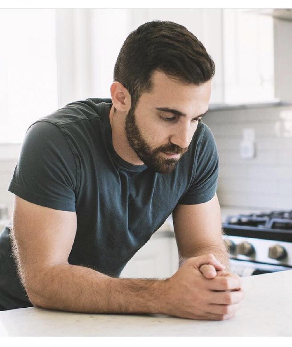 Matt D’Avella. He frankly looks like a total douchebag but I am so