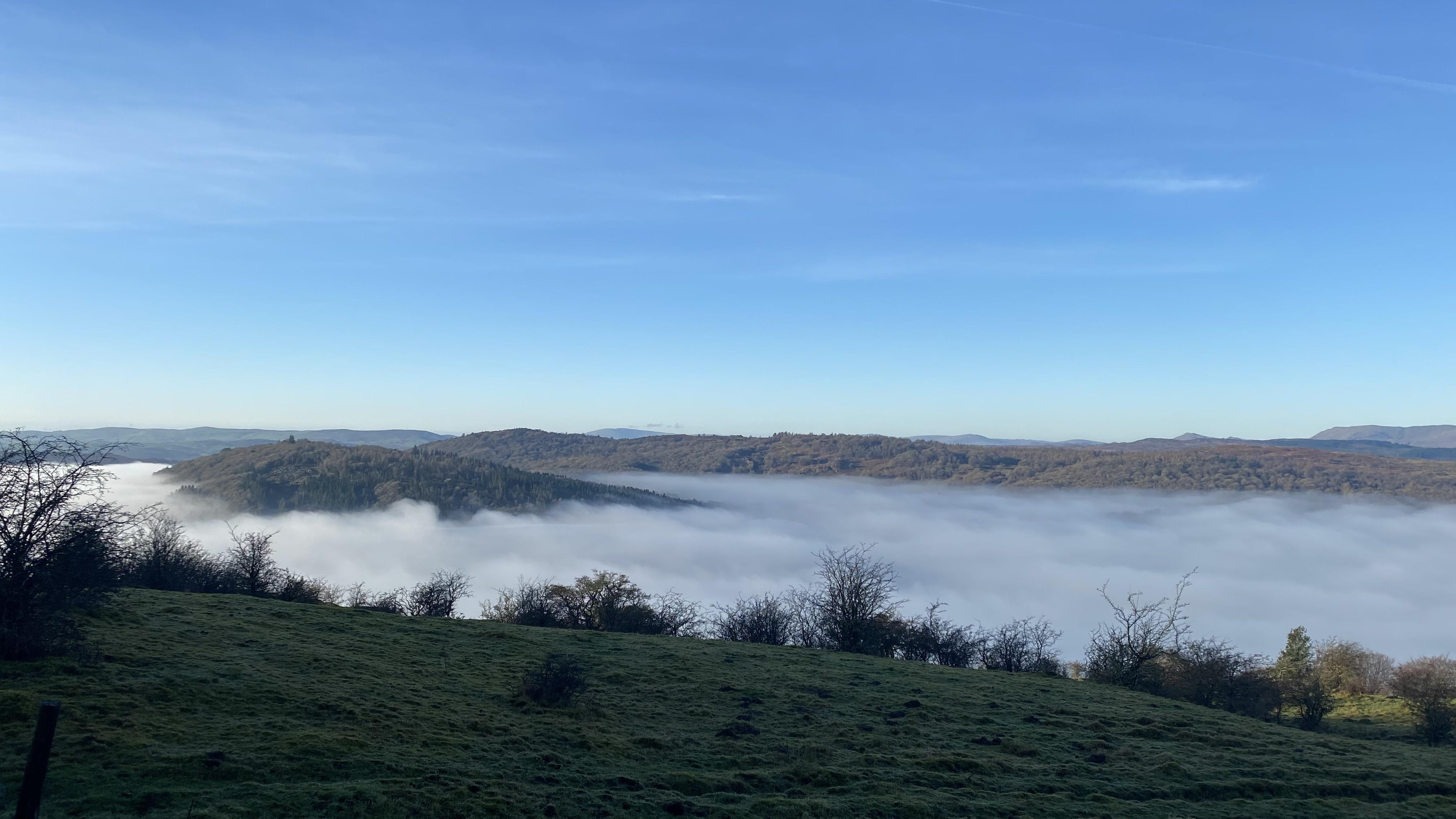 [OC] Cloud covered lake in Ulverston, Lake District UK [4032x2268] r