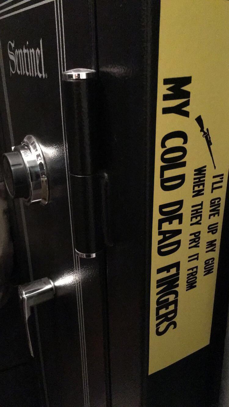 Sometimes you find good things at Goodwill r/guns