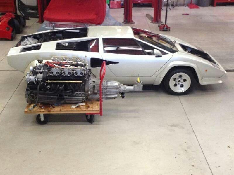 The size of the engine and transmission of a Countach