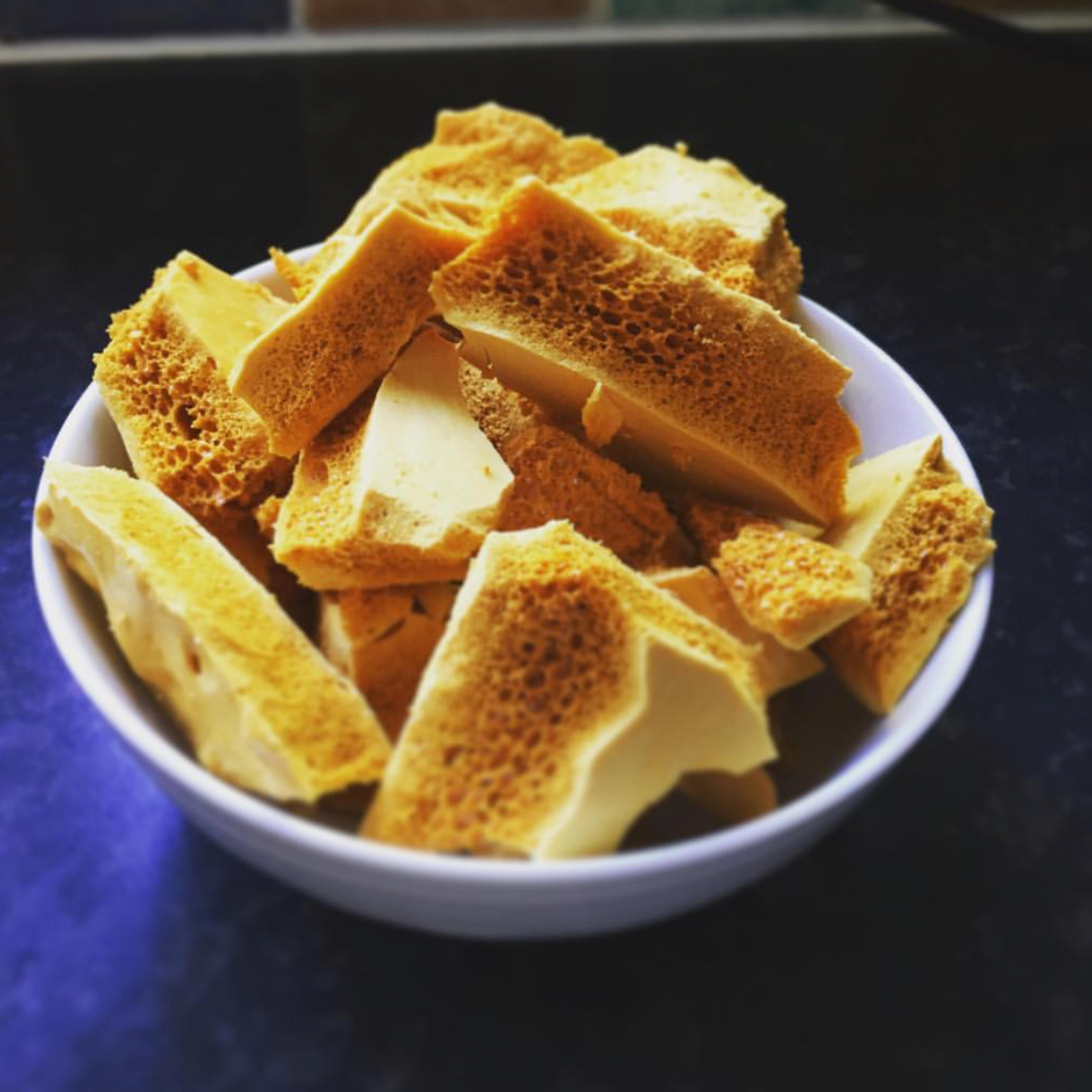 [Homemade] (also know as Cinder Toffee) r/food