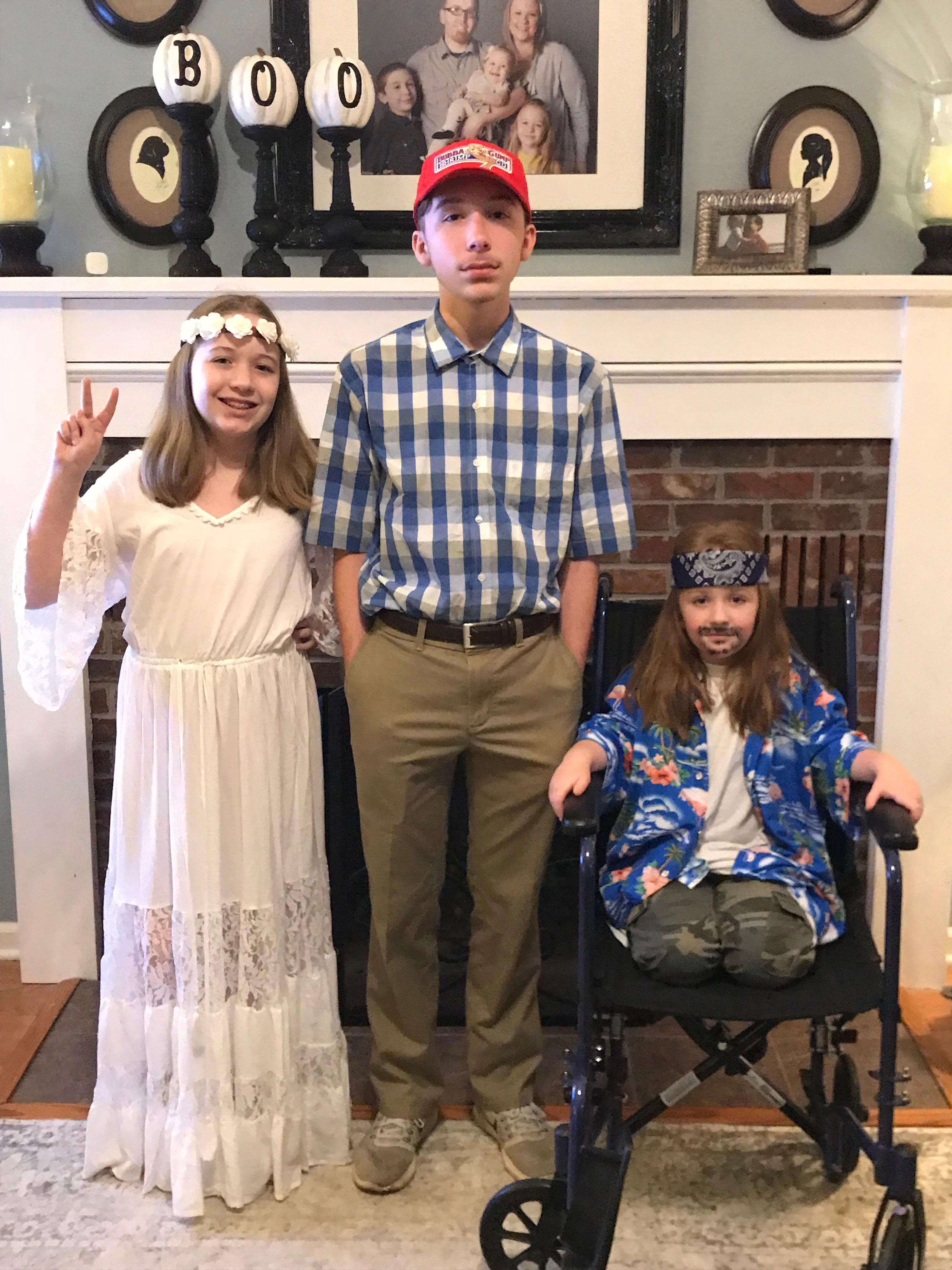 Awesome Forrest Gump, Jenny and Lt. Dan costumes for halloween! Brother