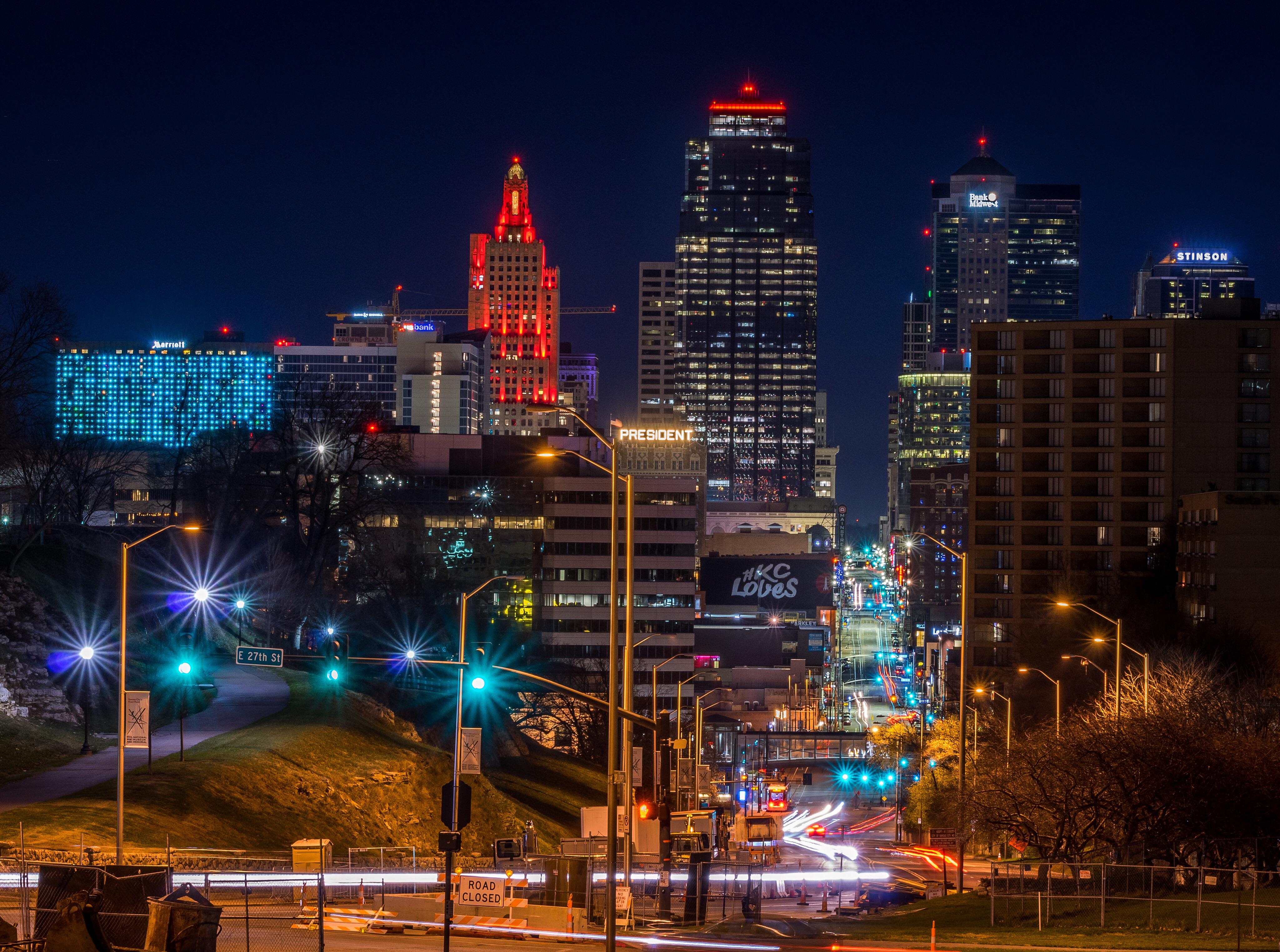 Main Street r/kansascity