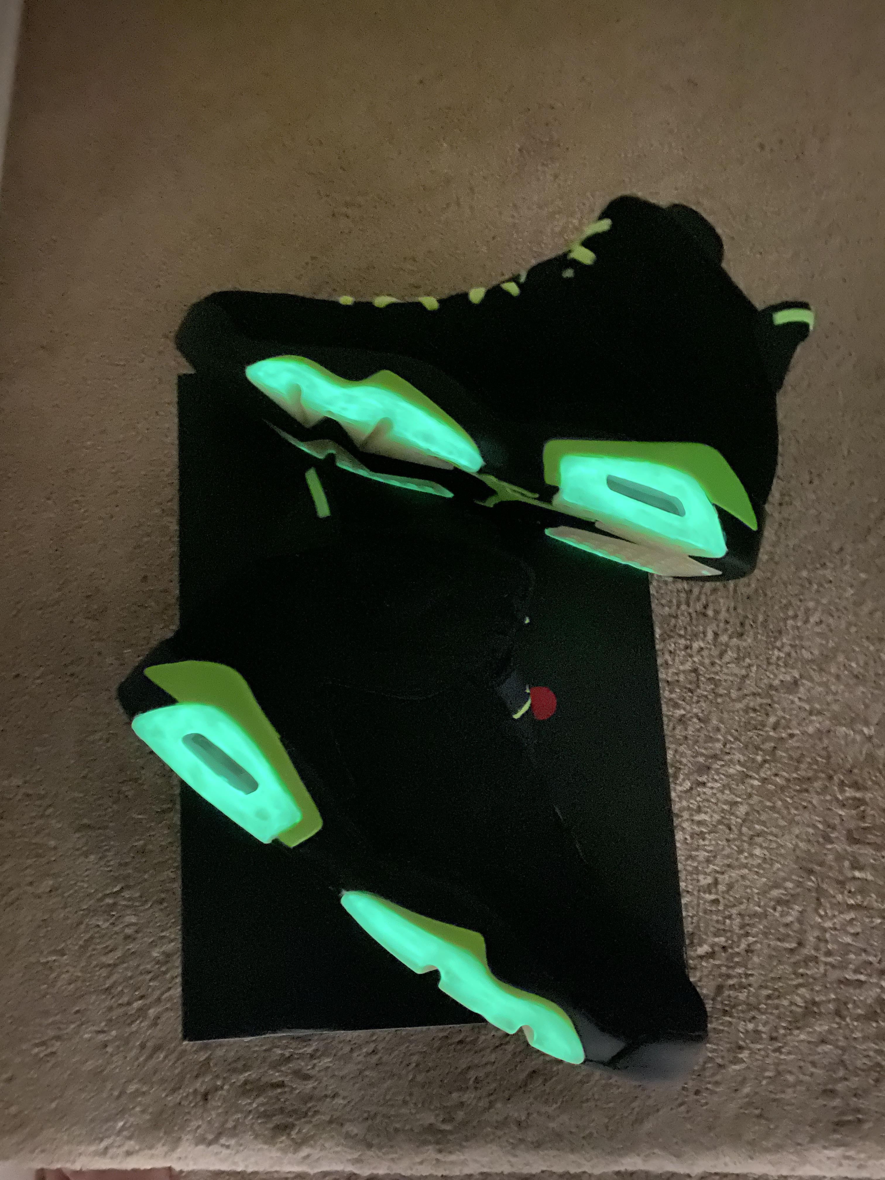 Jordan 6 Electric Green the way the soles were supposed to glow (sorta