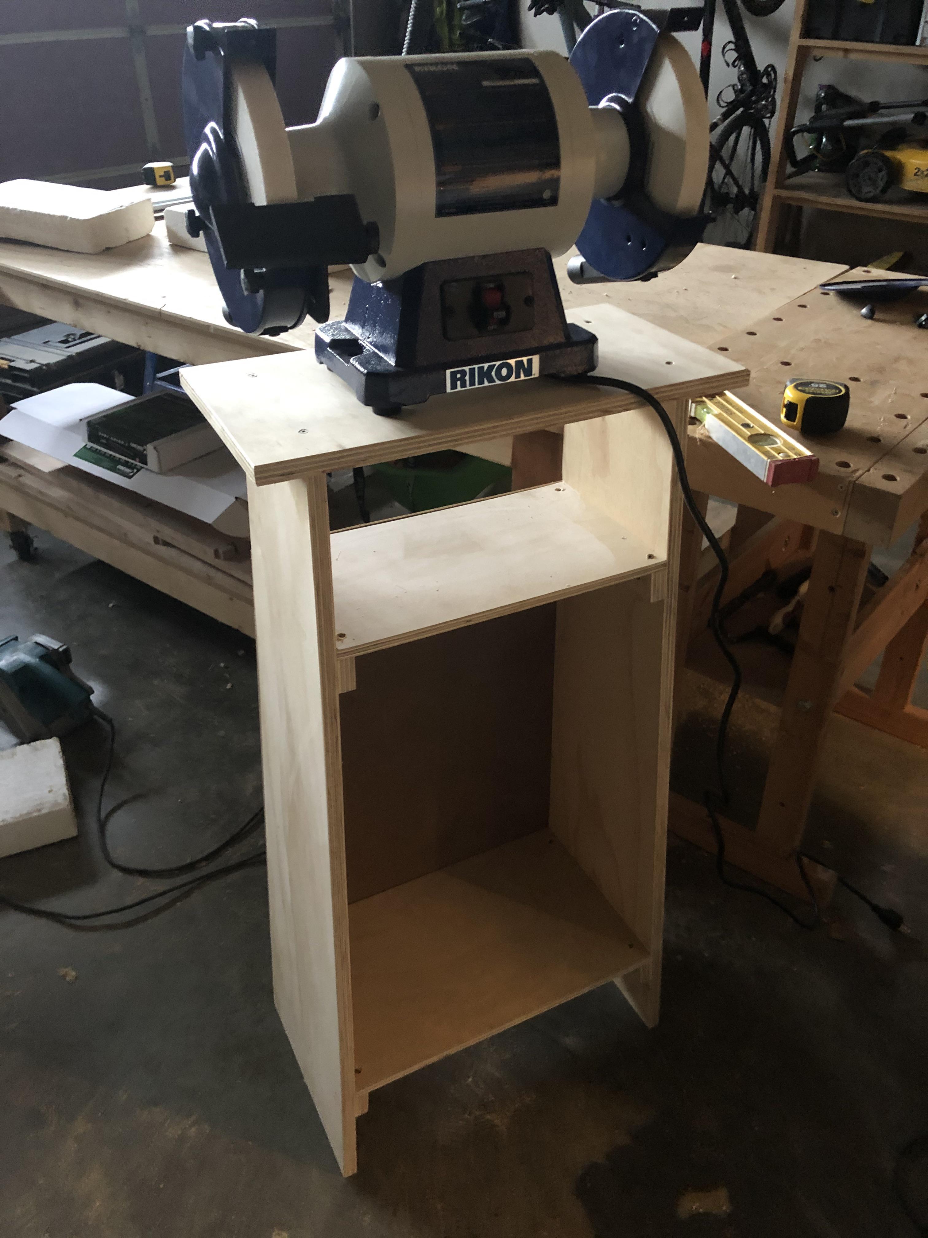 New grinder, new plywood stand! r/woodworking