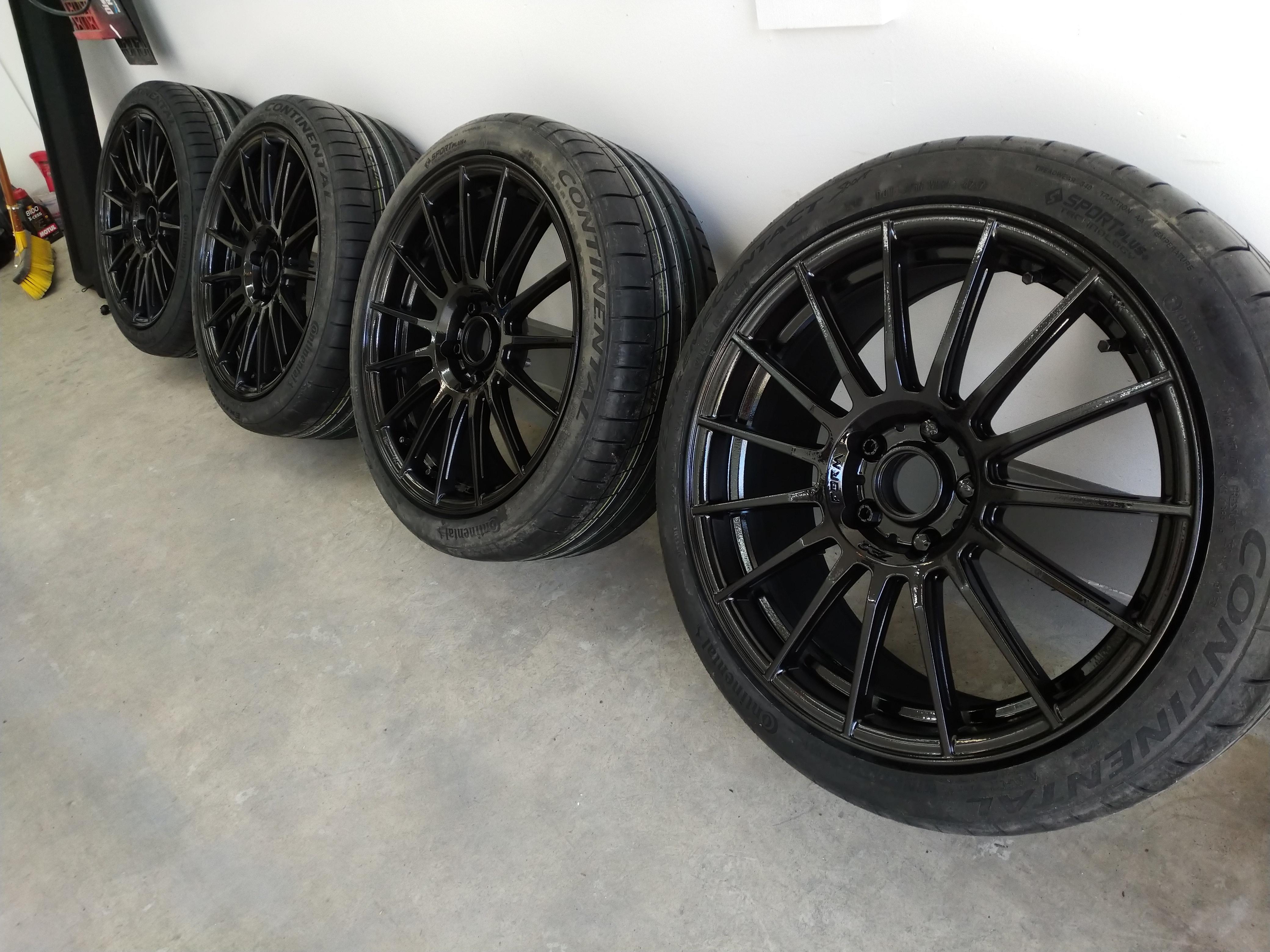 Plastidip + 2k Clearcoat. Experiment on some new wheels. Fairly happy