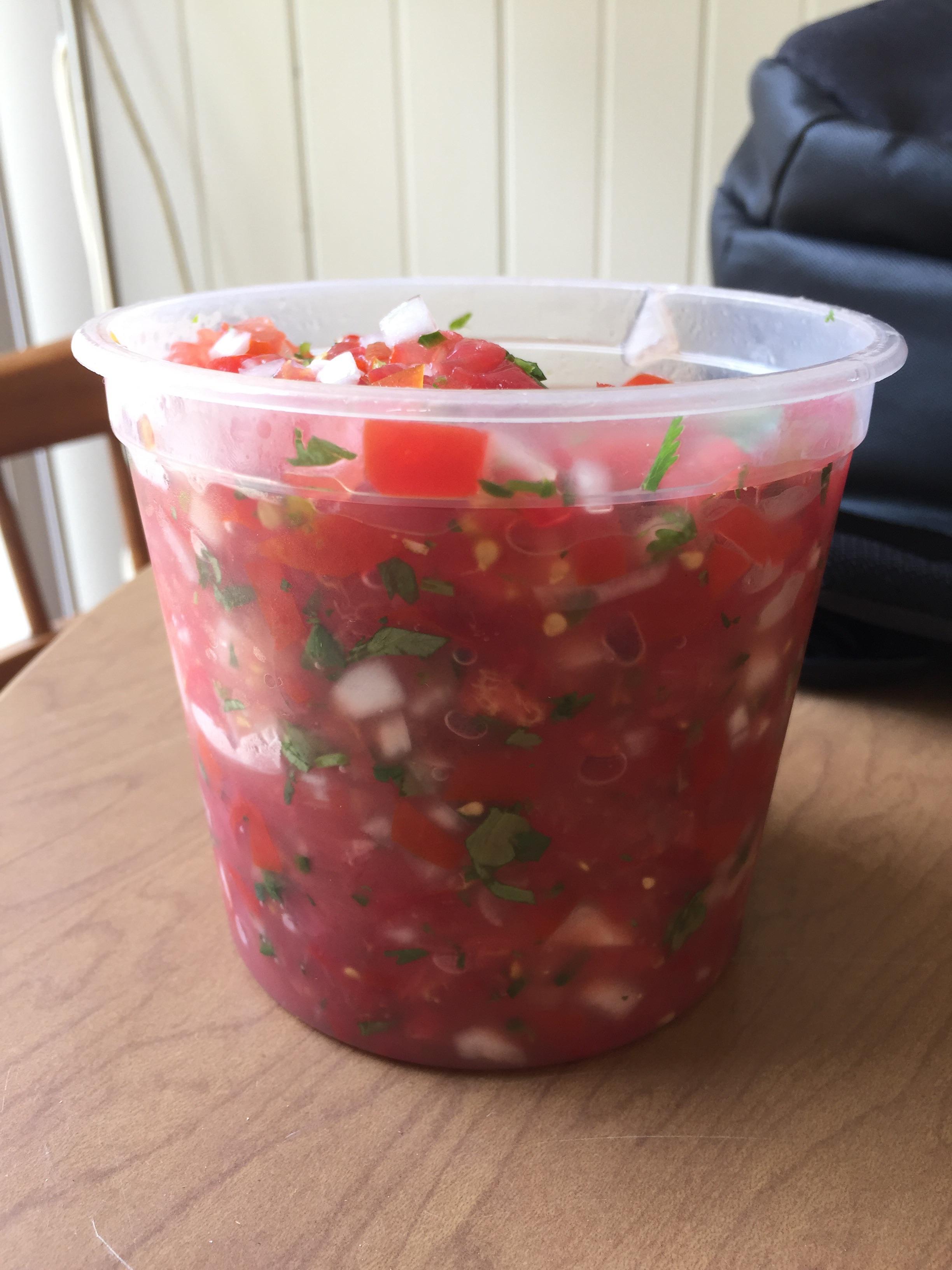 Made pico de gallo with my tomatoes and peppers today ) r/gardening