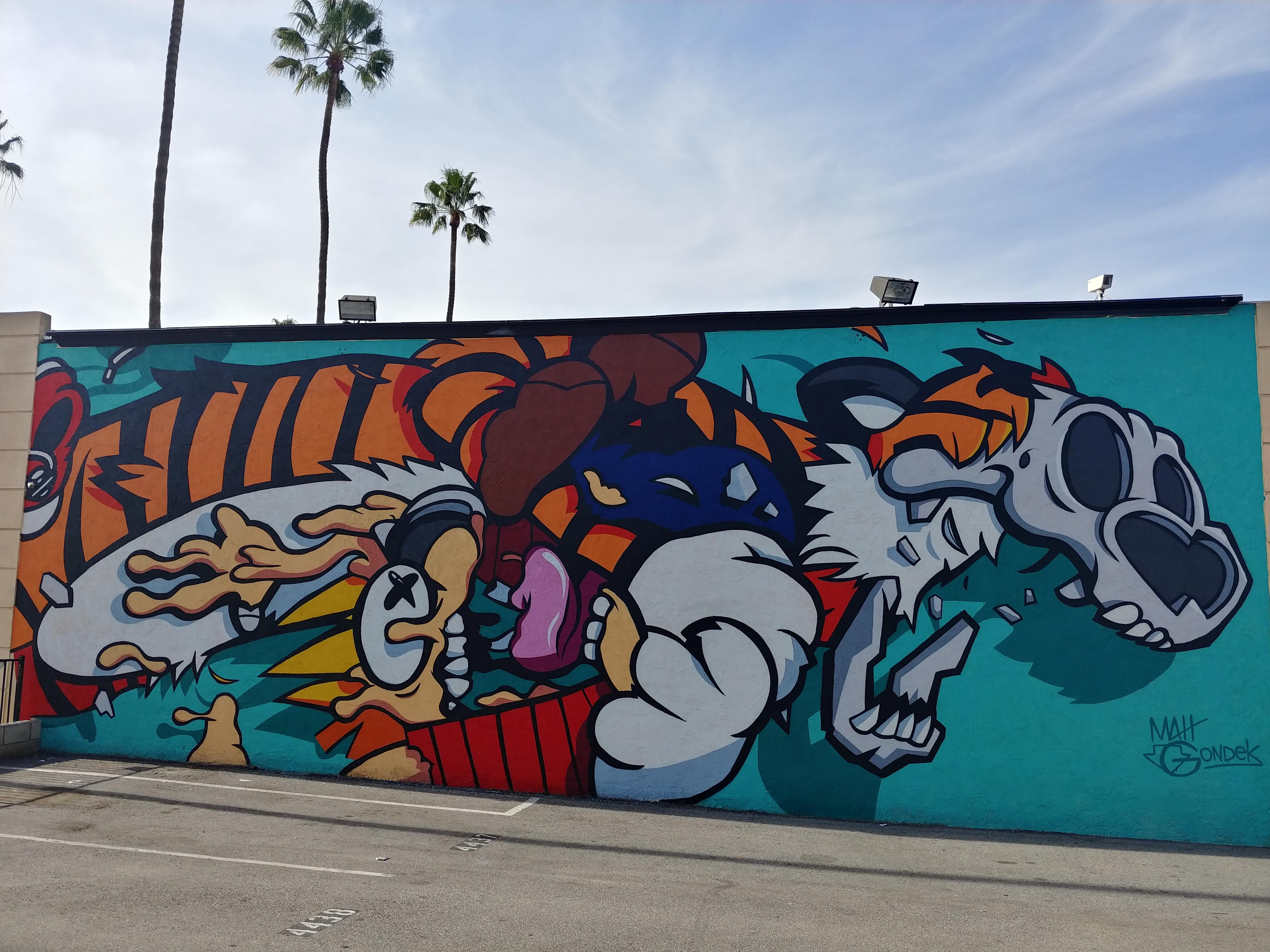 Had this on r/pics. Mural in my town. Riverside CA (OC) r/calvinandhobbes
