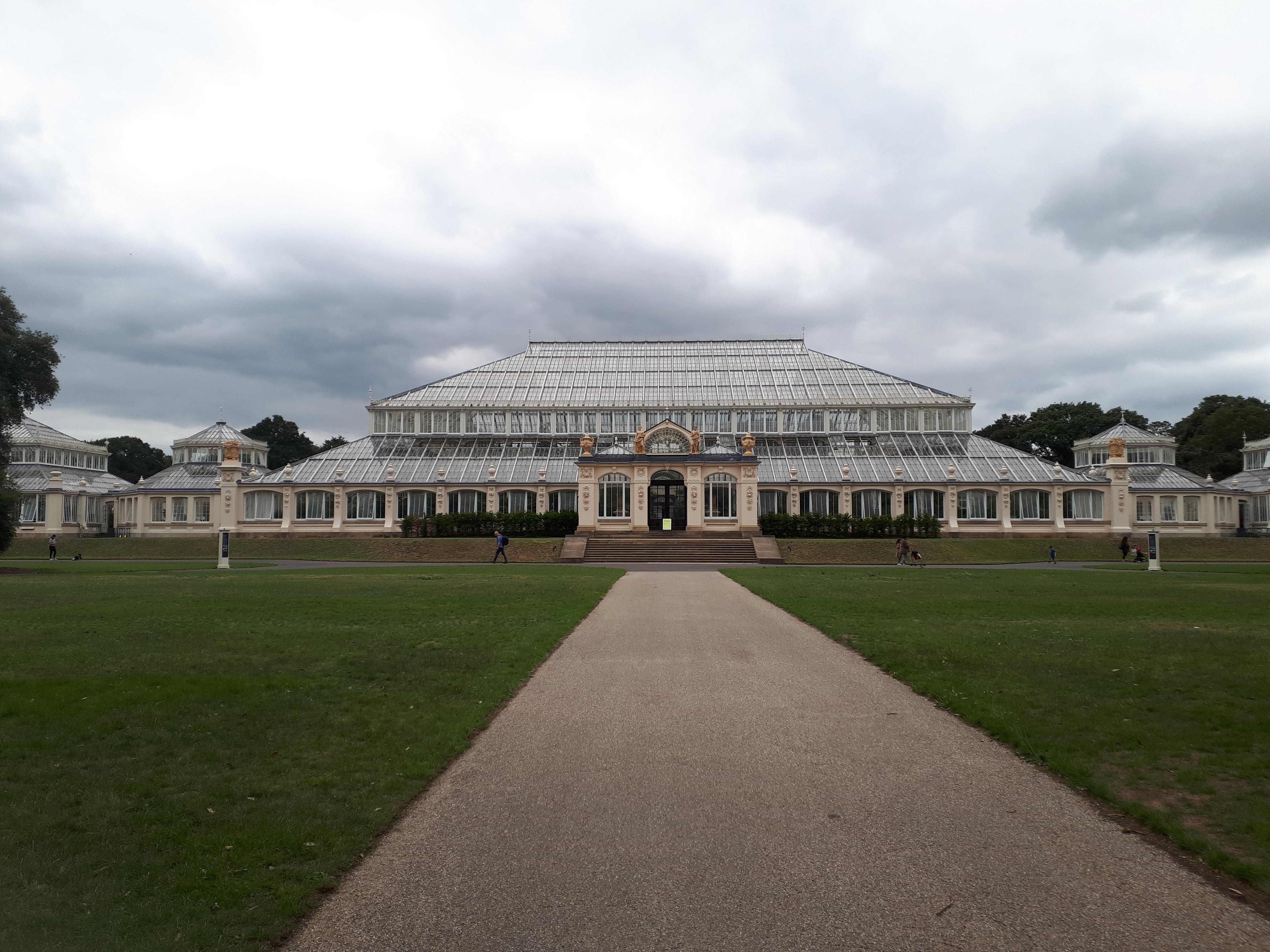 Temperate House (Kew Gardens) r/LondonPics