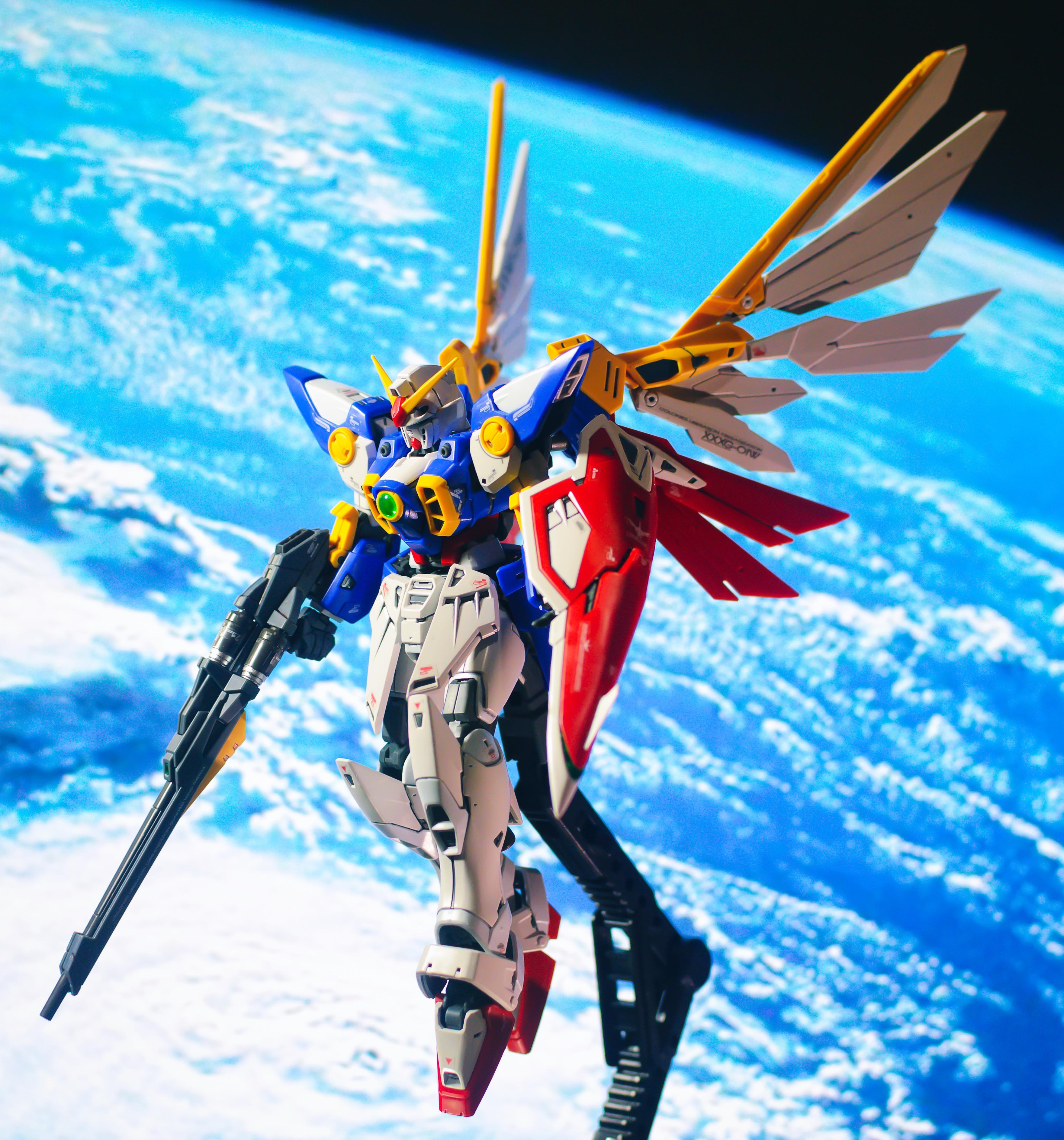 RG Wing Gundam TV version. Straight build with panel lining,stickers