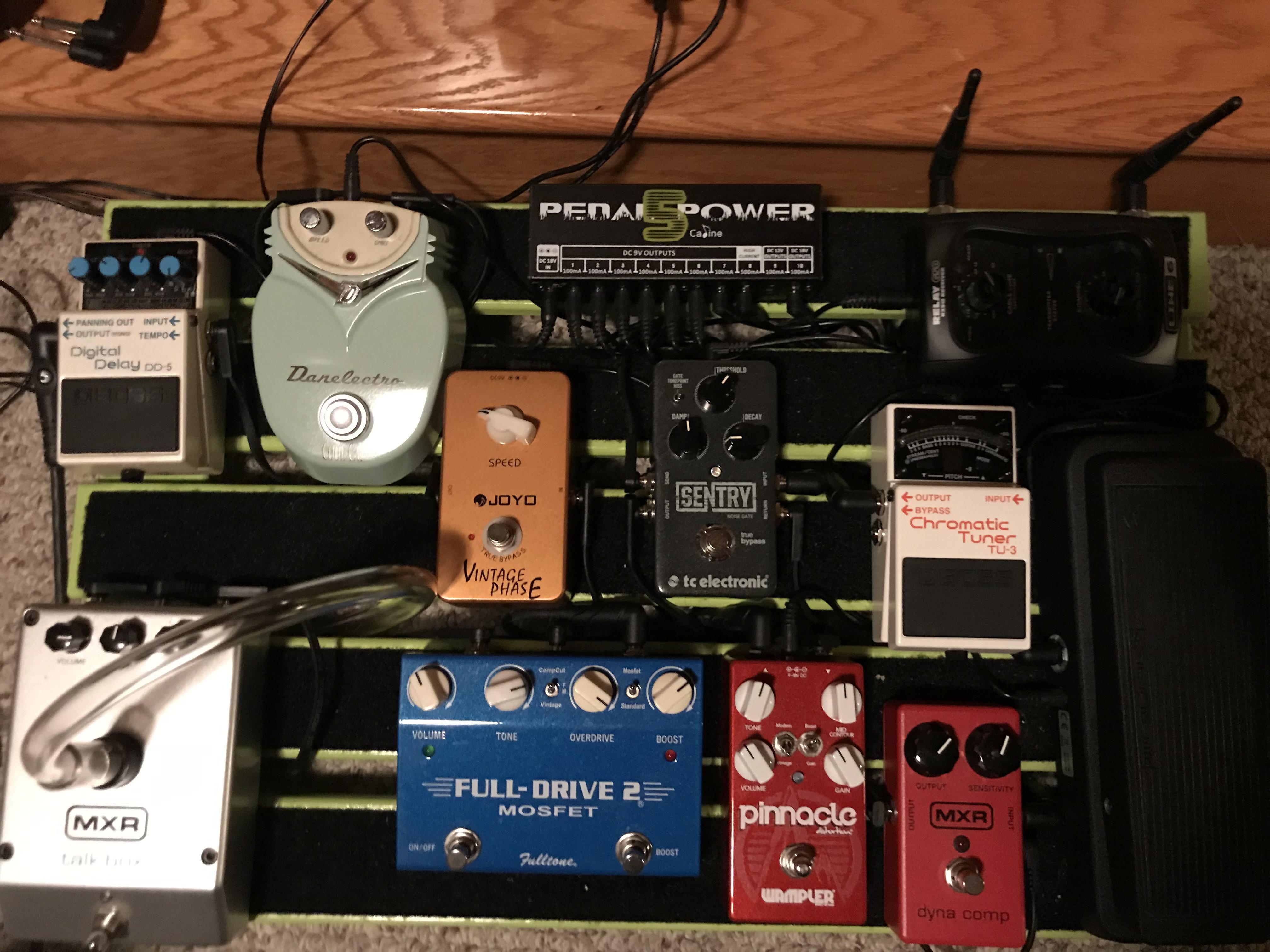 PedalBoard finally complete... for now r/guitarpedals