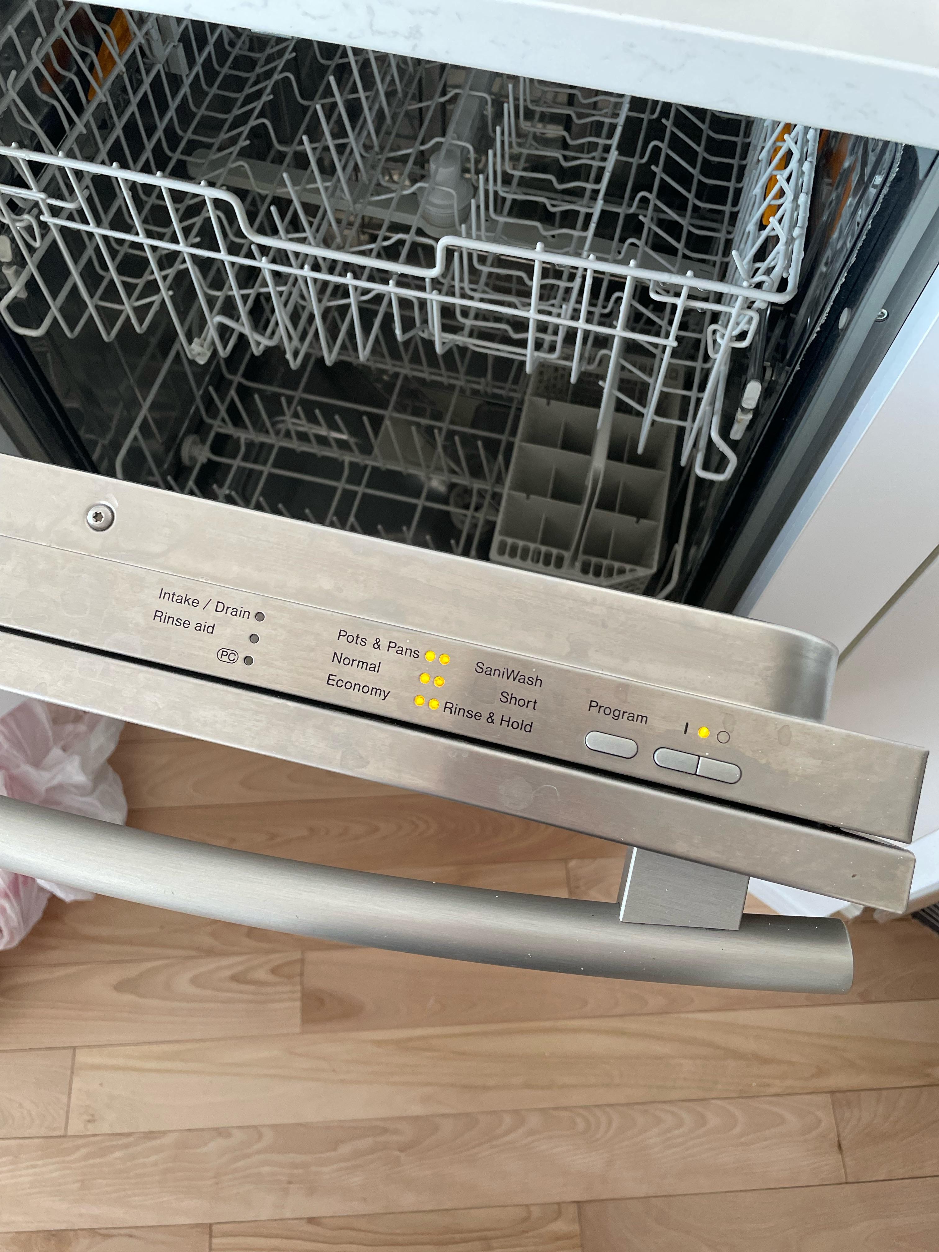 Miele dishwasher all lights are flashing r/Appliances