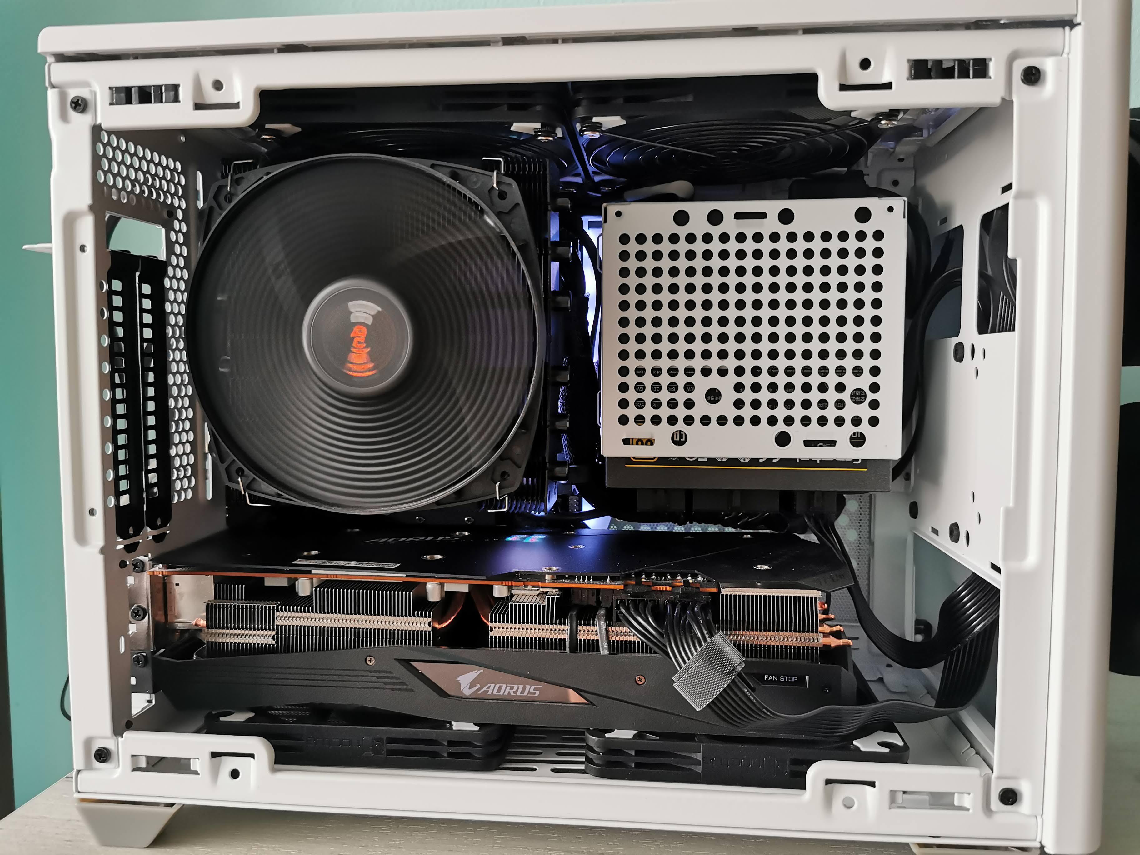 NR200P + NHD15/s NR200