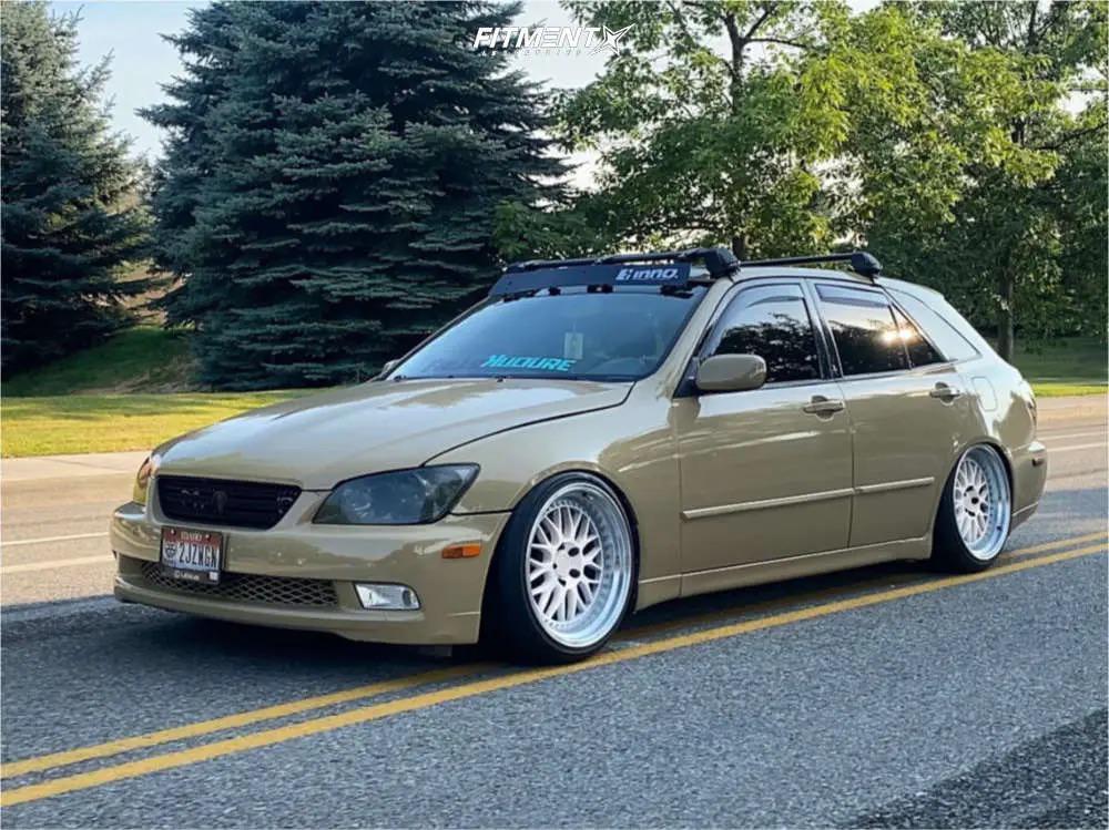 Help! Been looking for this cars Paint code r/IS300