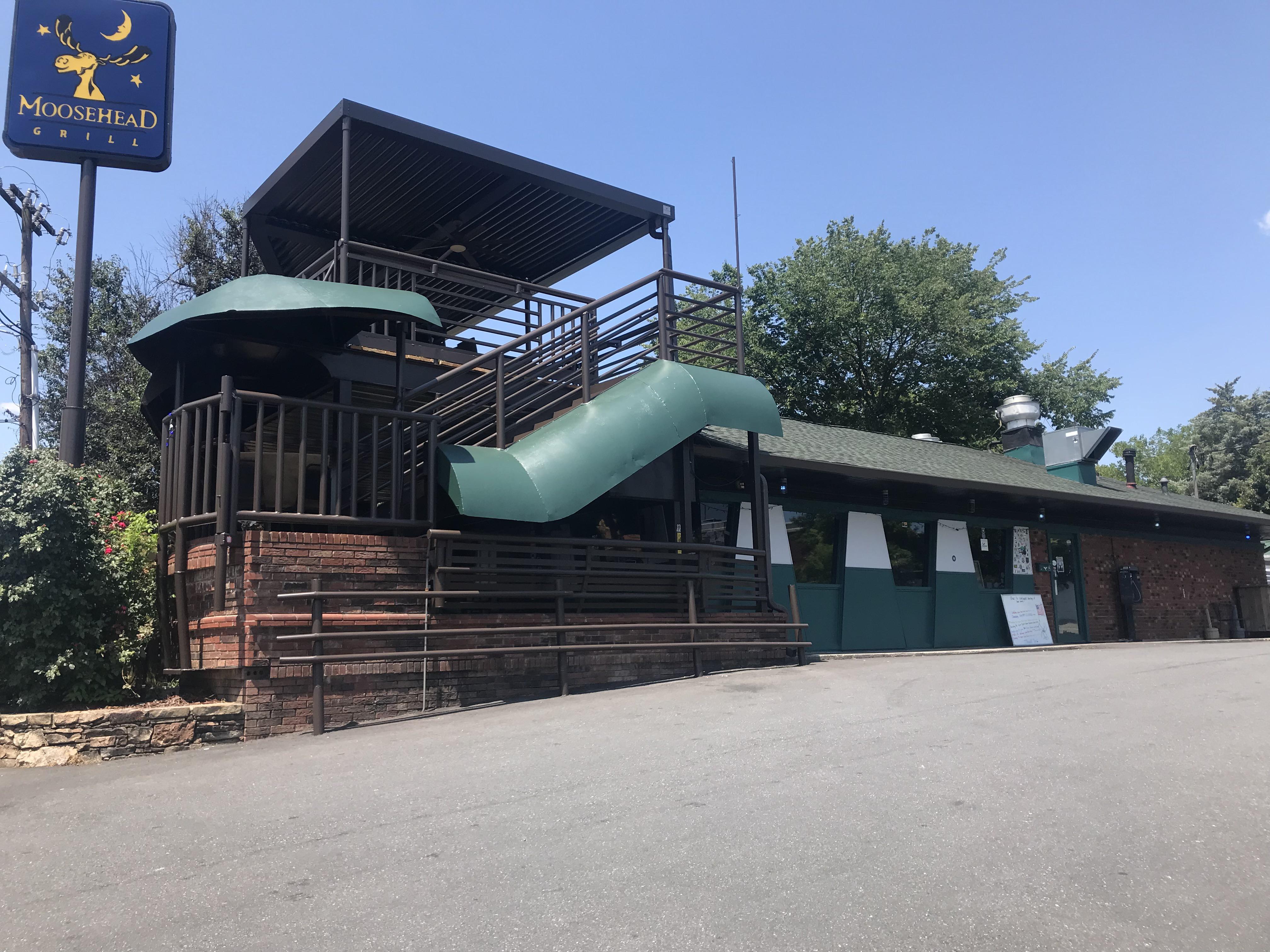 Well I guess Subway at least tried... oldpizzahut