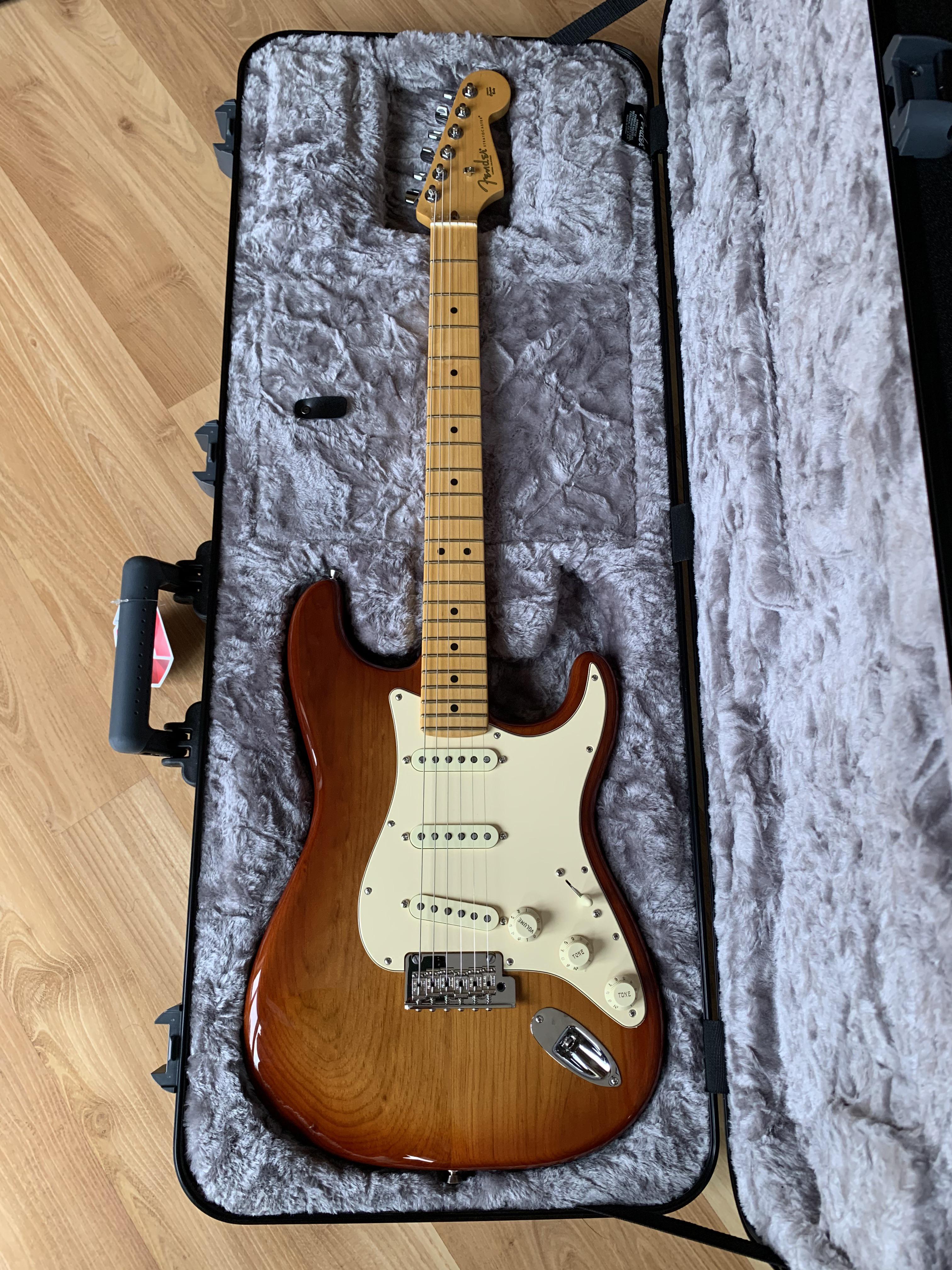 Footswitch To Fender Mustang LT25 fender