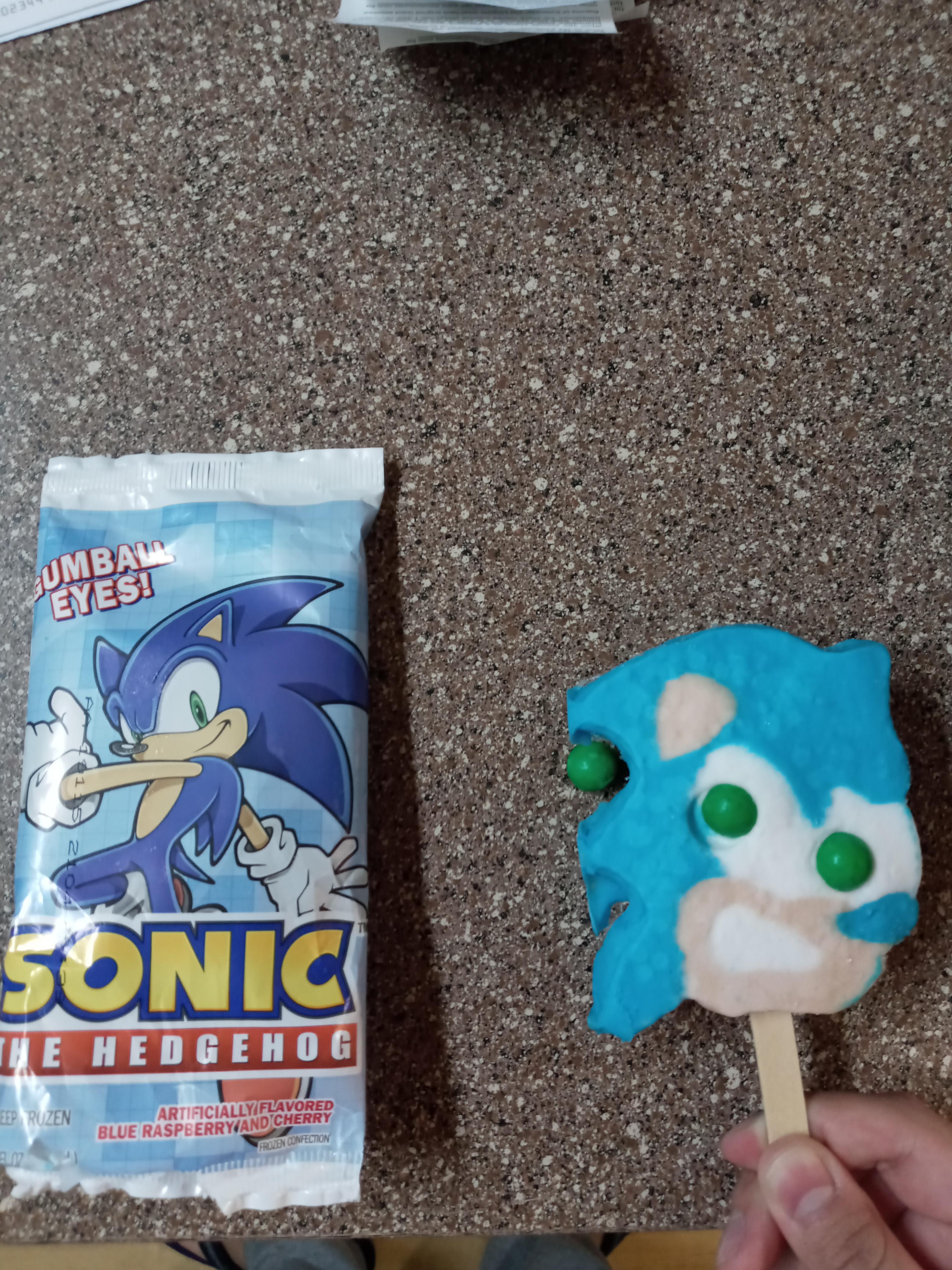 My Sonic popsicle came with an extra gumball eye r/SonicTheHedgehog