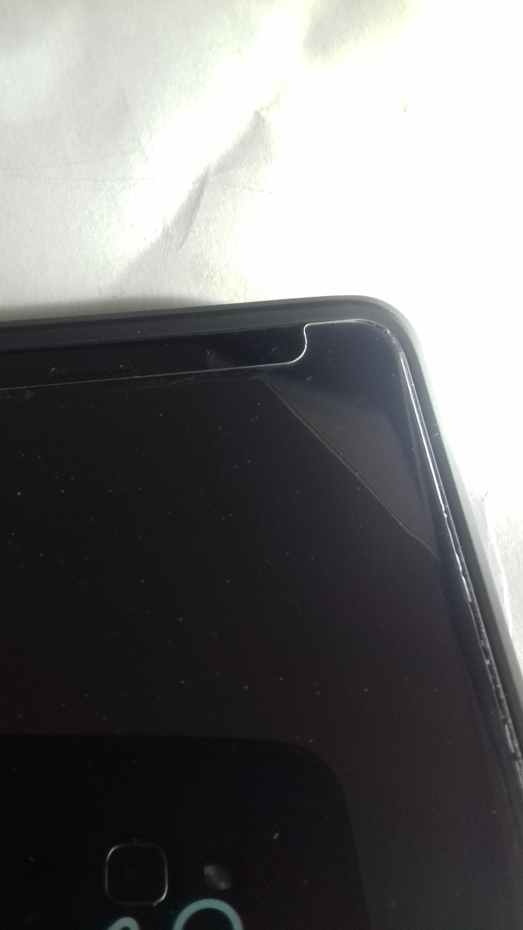 Screen protector glue coming off r/mildlyinfuriating