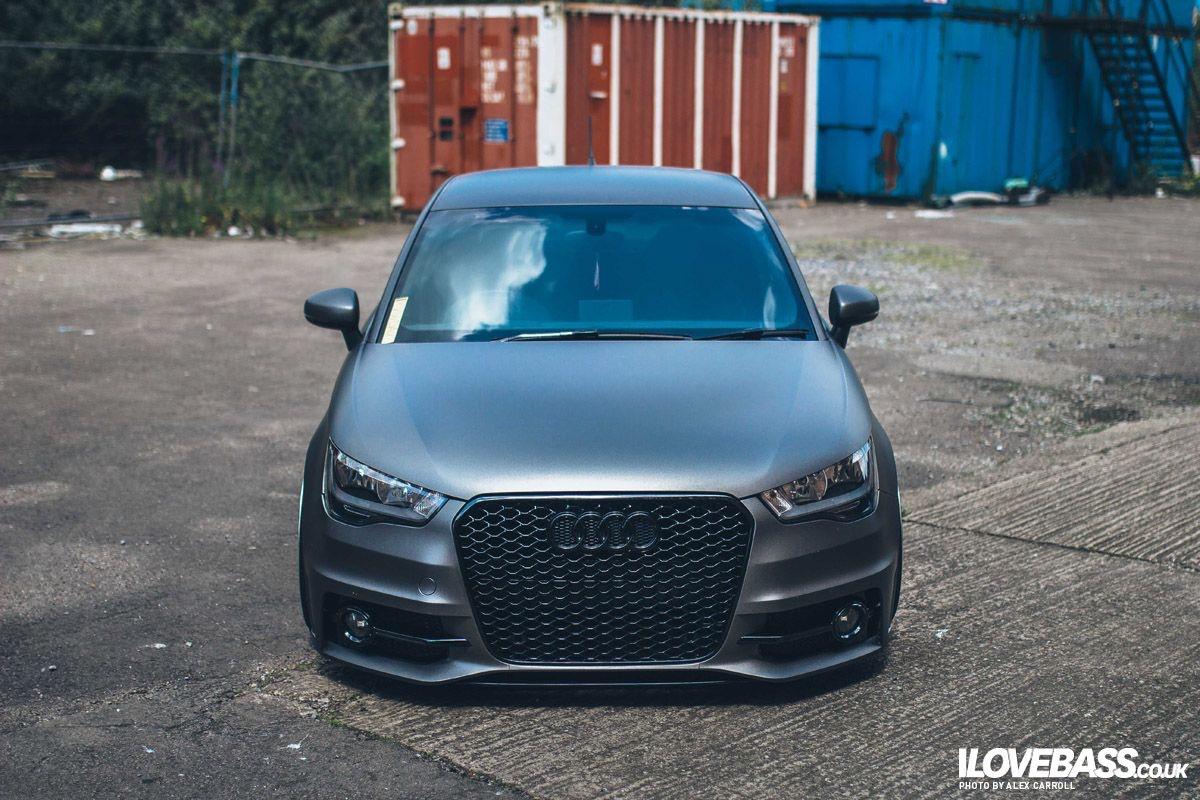 RS Style Grill A1 (PFA) Audi