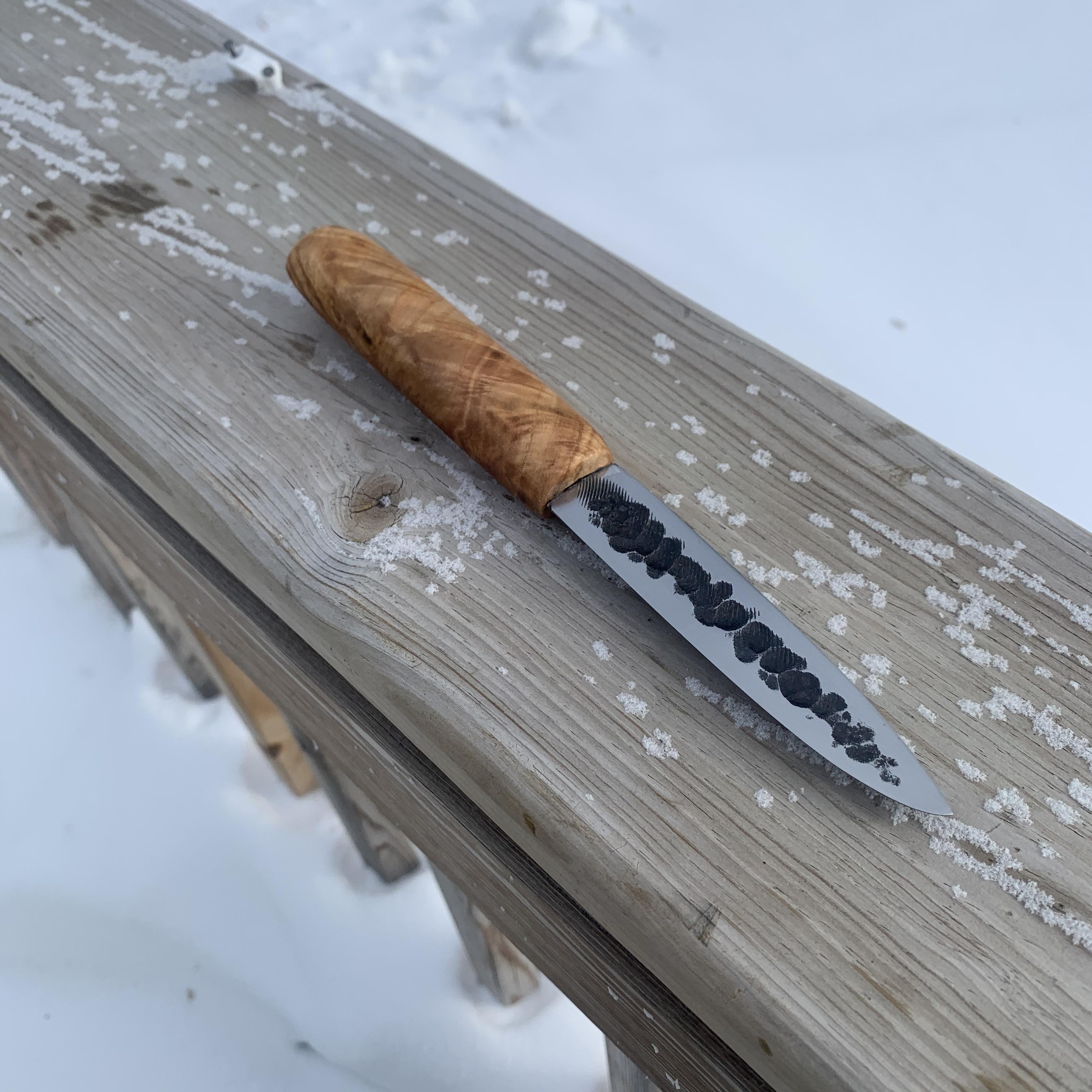 Finally decided to finish this Yakut knife I from a old
