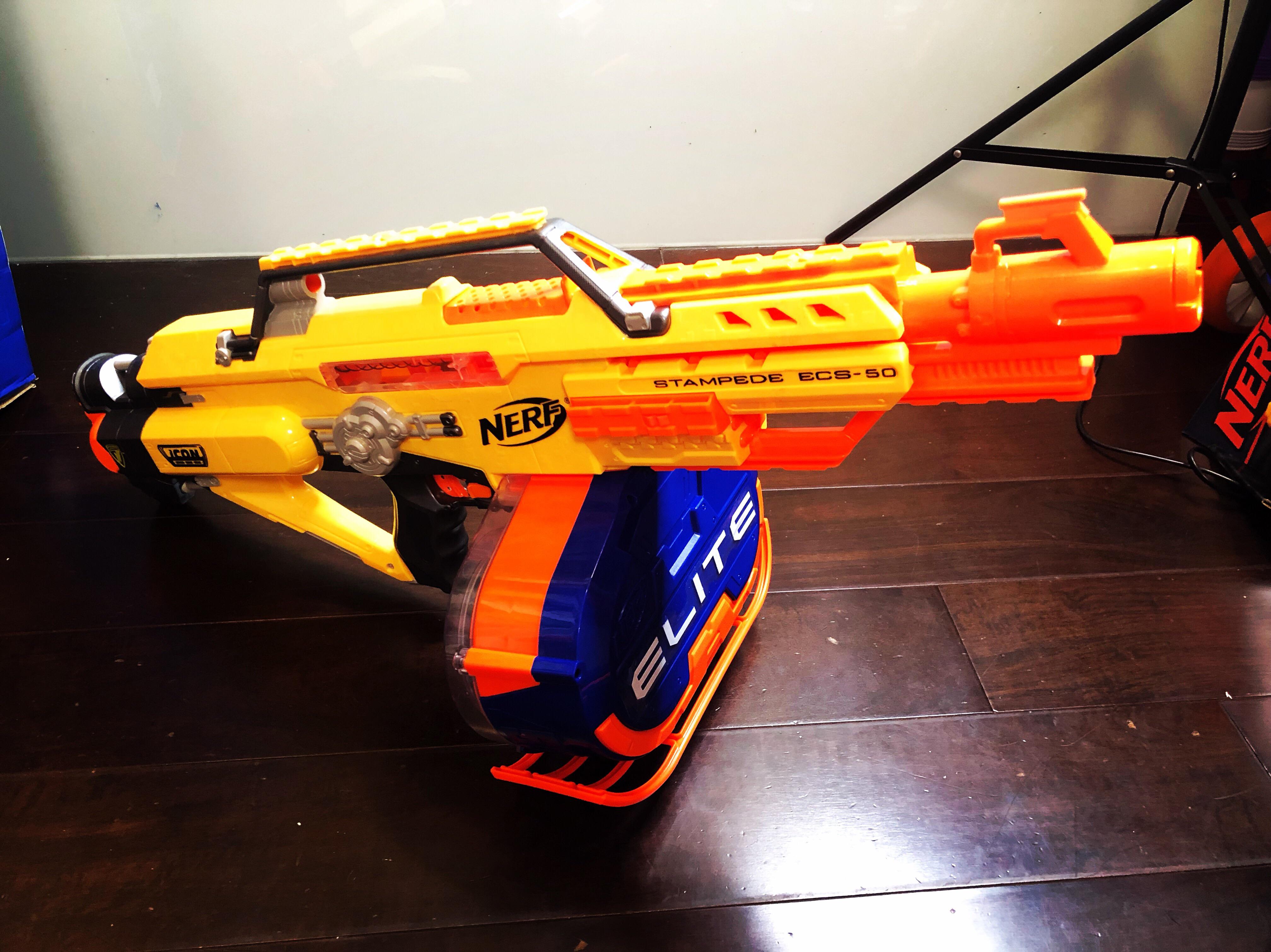 Nerf N-Strike Stampede ECS-50 Automatic Blaster Battery Op W/ 25 Round