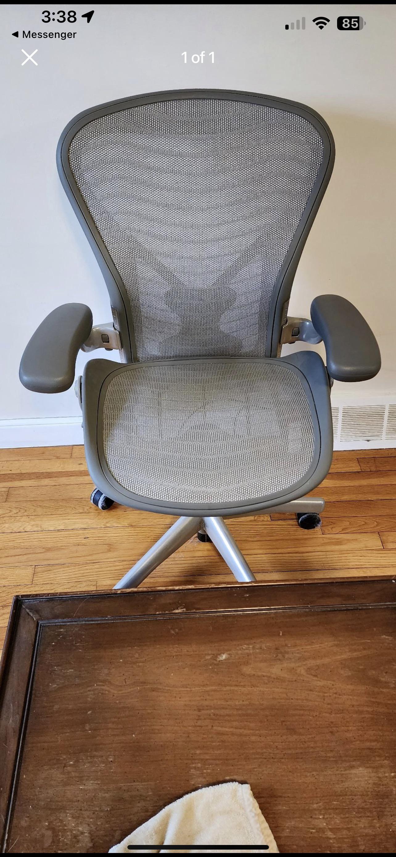 Herman Miller Chair Secondhand r/OfficeChairs