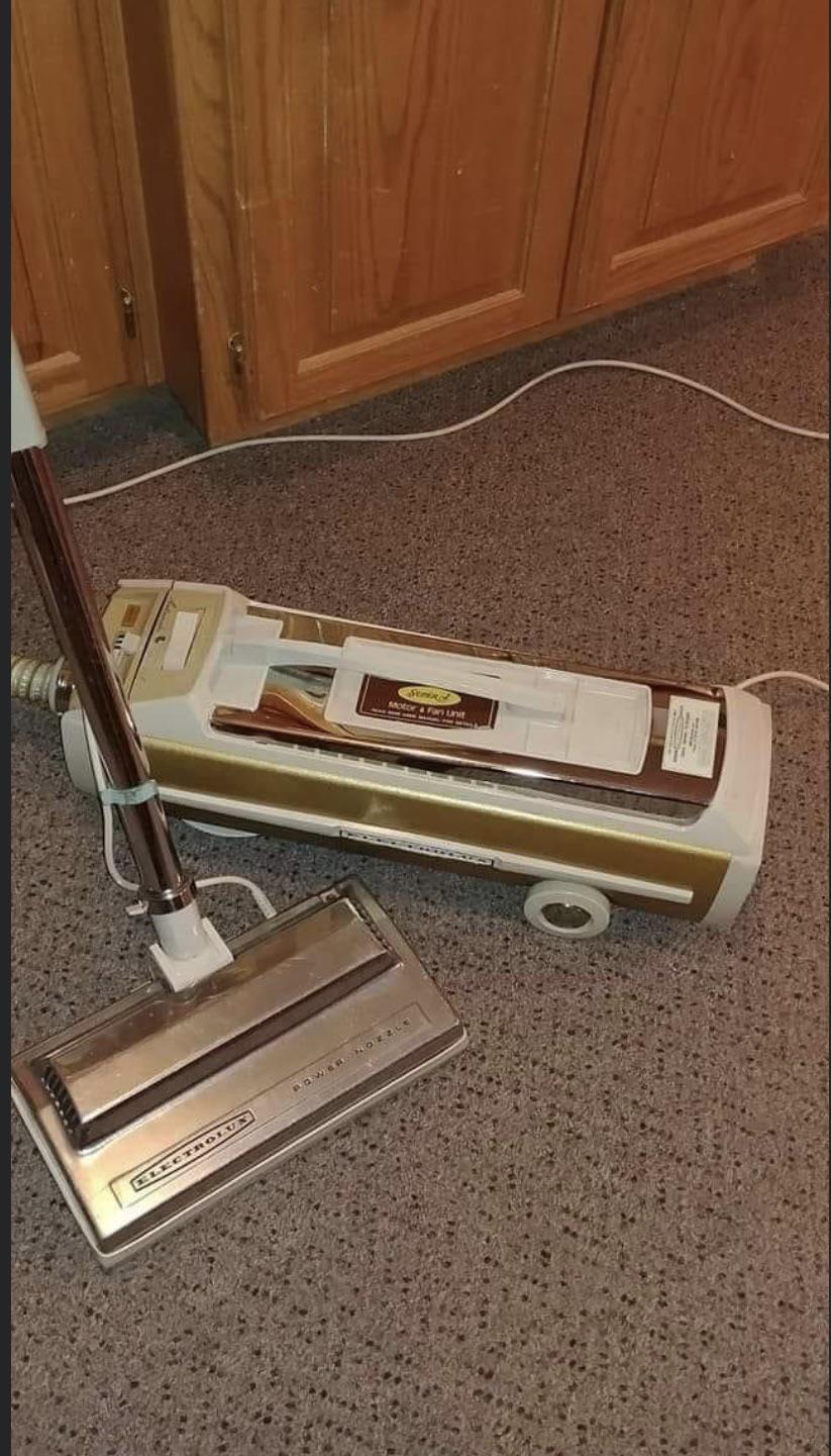 The Electrolux Man was just here. Look what I bought r/nostalgia