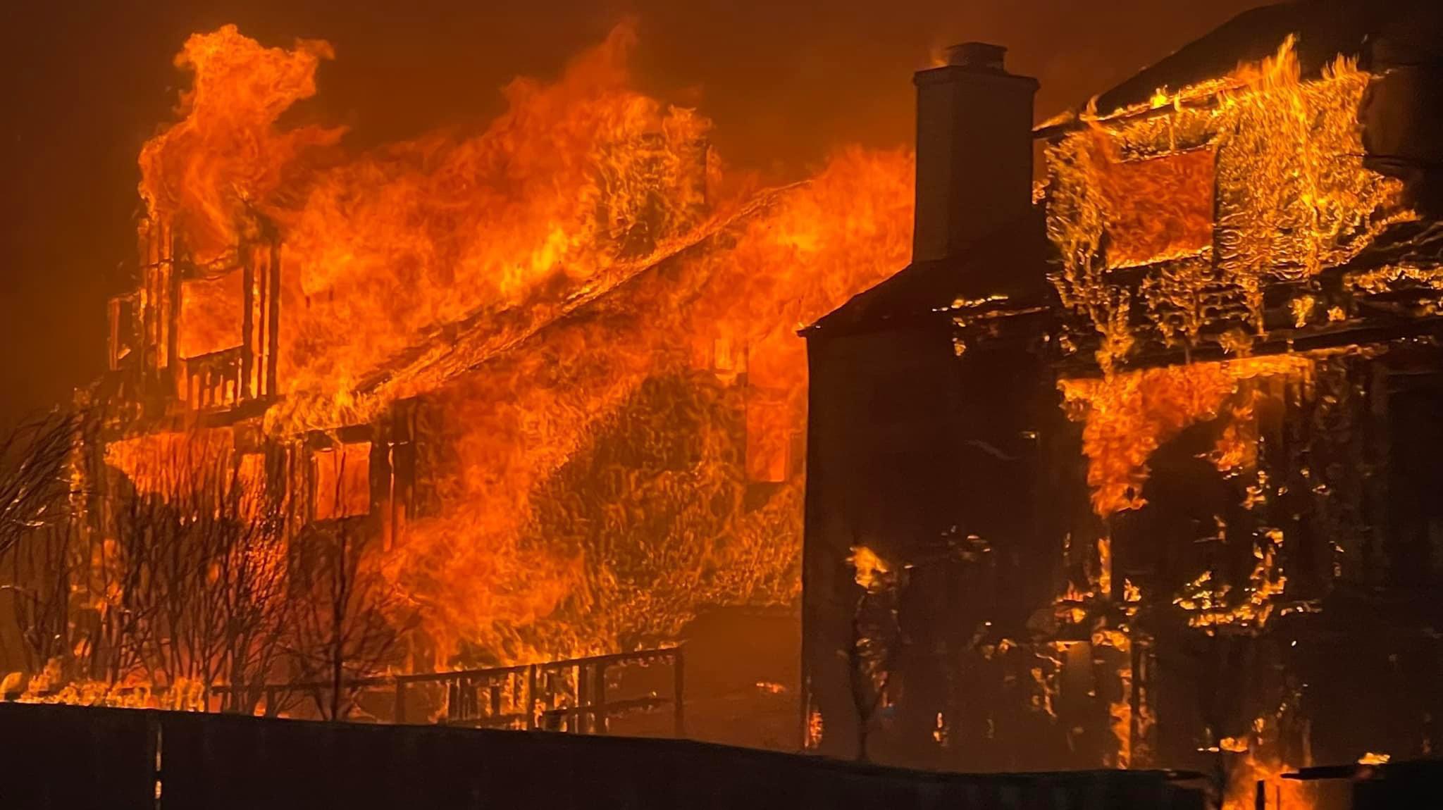 One of the pics from the Marshall fire, covering over 1,400 acres