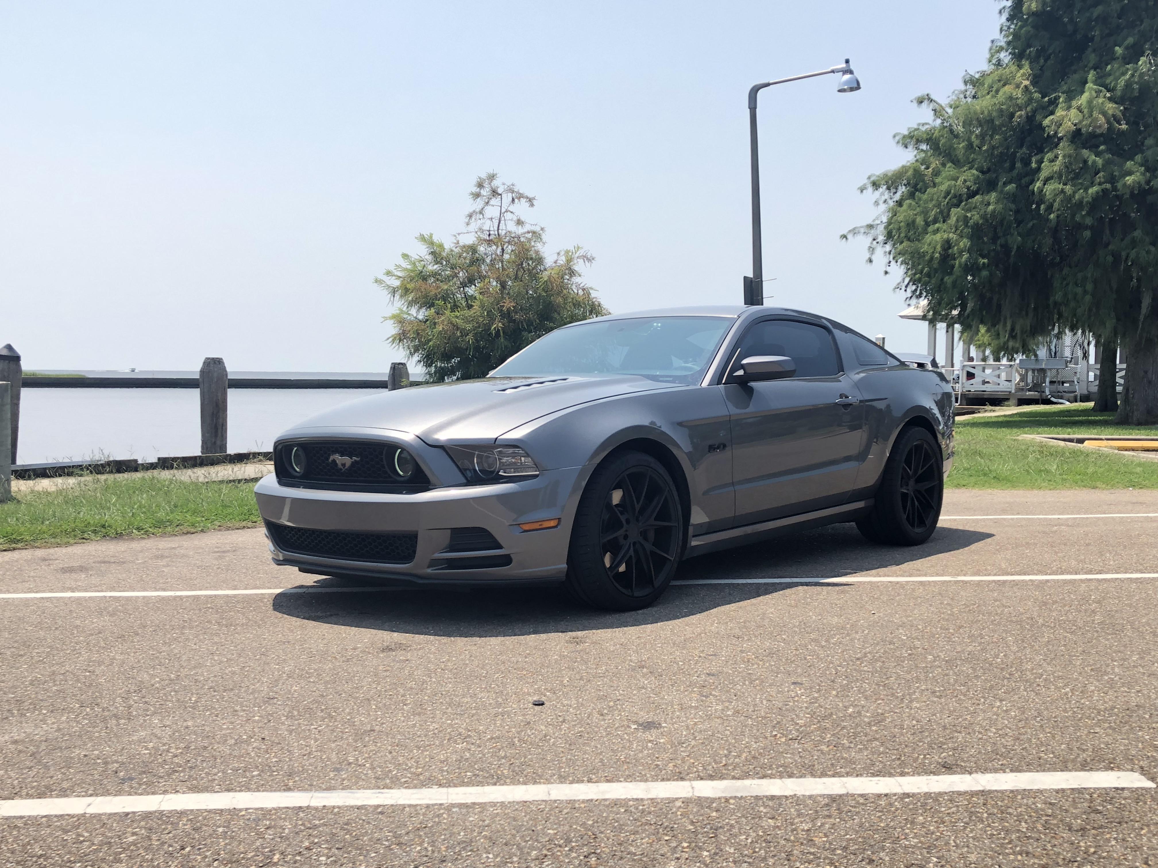 Finally part of the 5.0 club! Sold my ‘08 Bullitt and bought this 2013