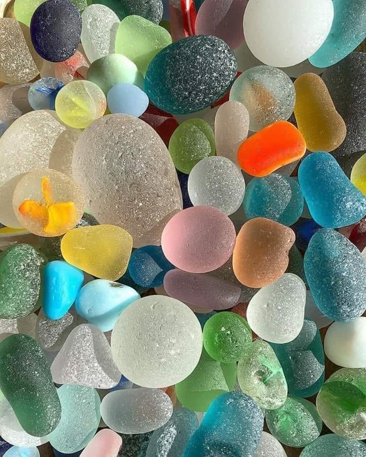 Beautiful and Colourful Sea Stones r/oddlysatisfying
