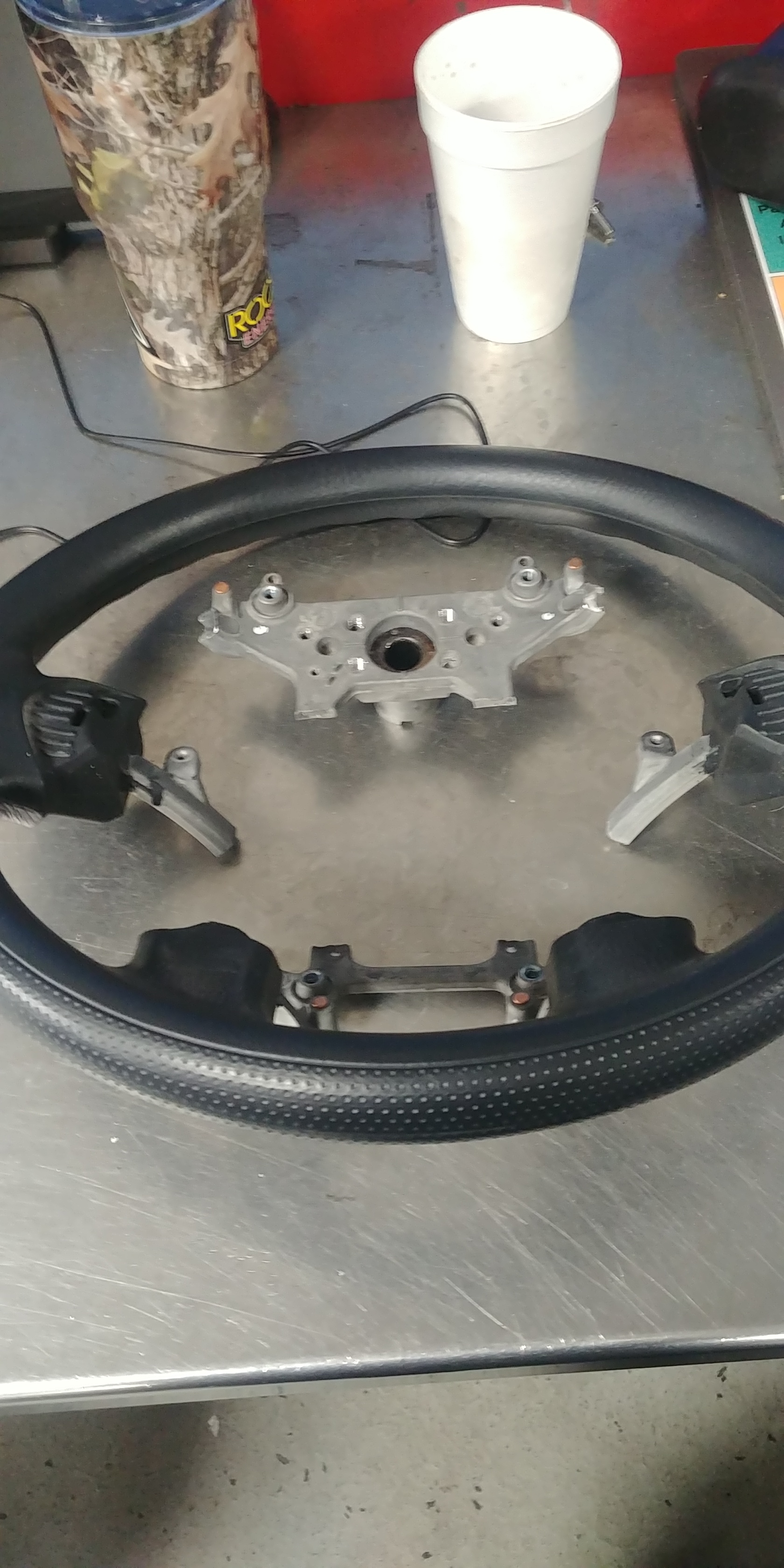 Customer states steering wheel feels loose and wobbly r
