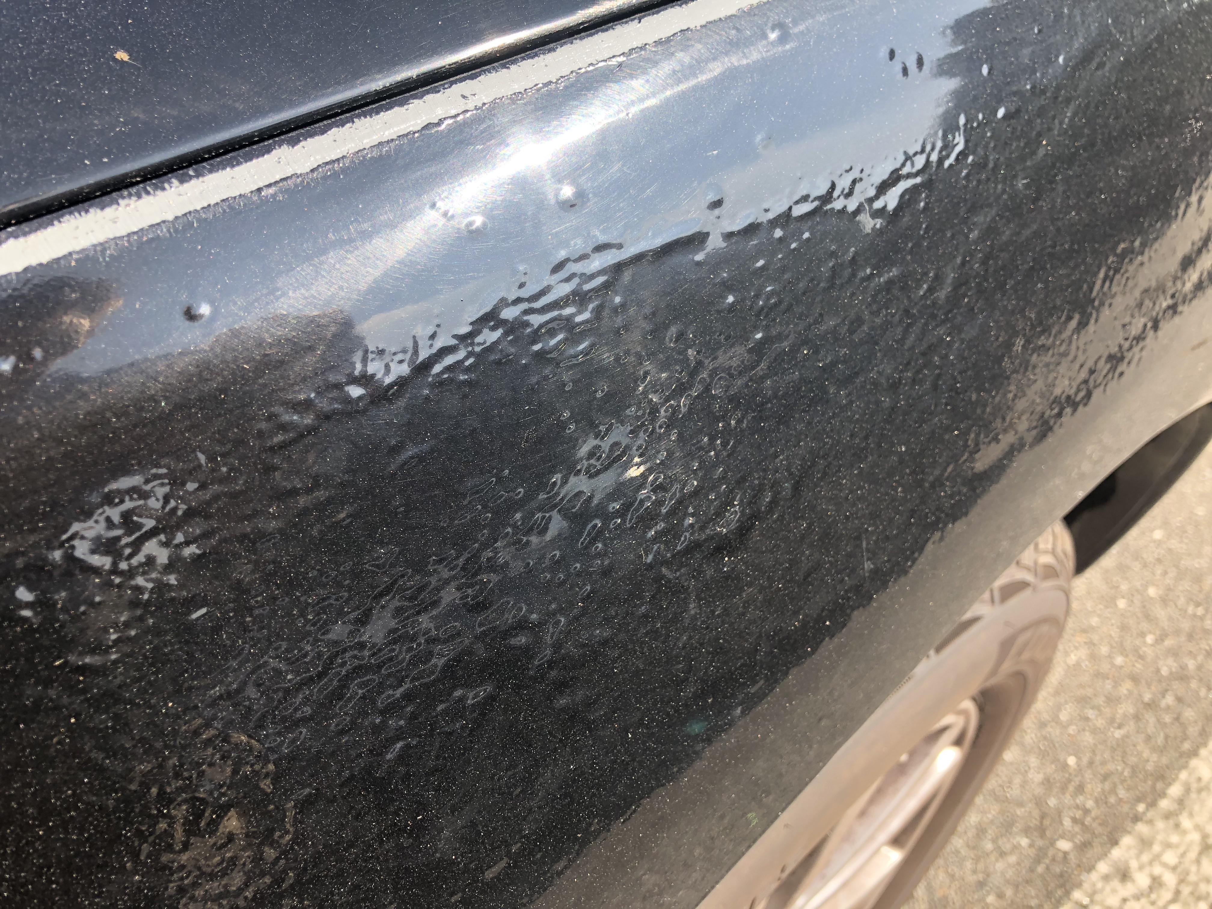 What’s going on with this fender? Hey redditors of autobody I got this