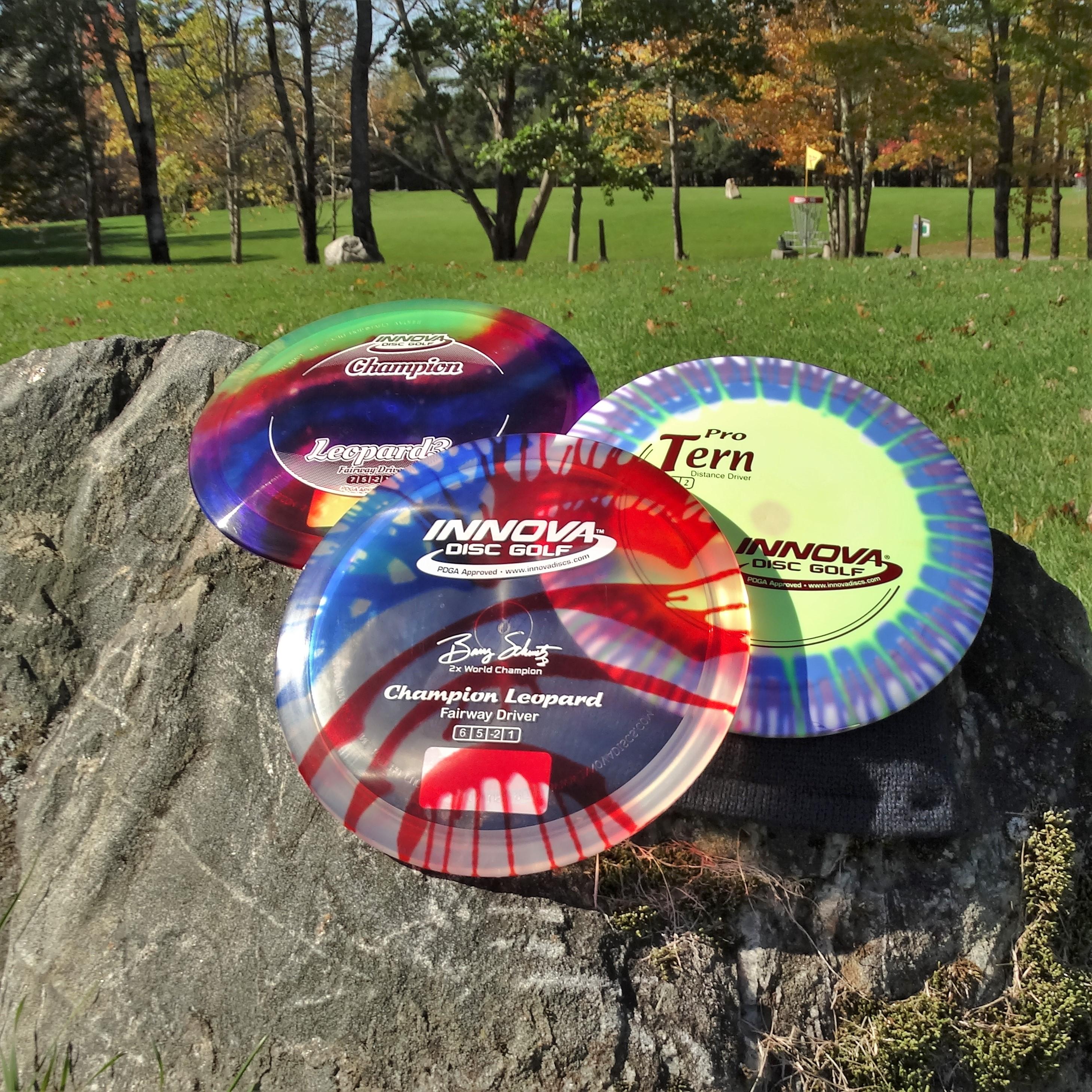 There are still plenty of Innova IDye discs swirling around at