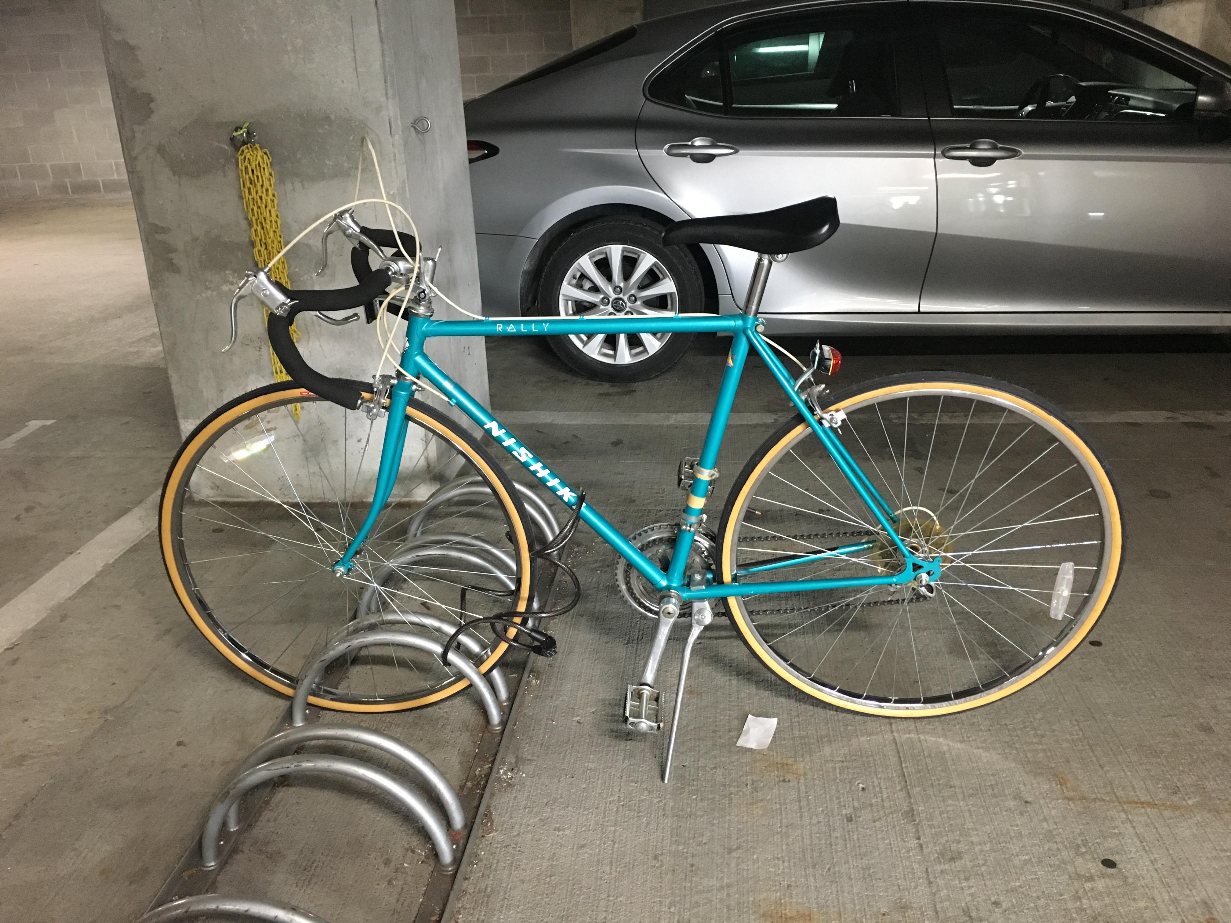 Copped this Vintage Nishiki Road bike the other day. I'm in love! r