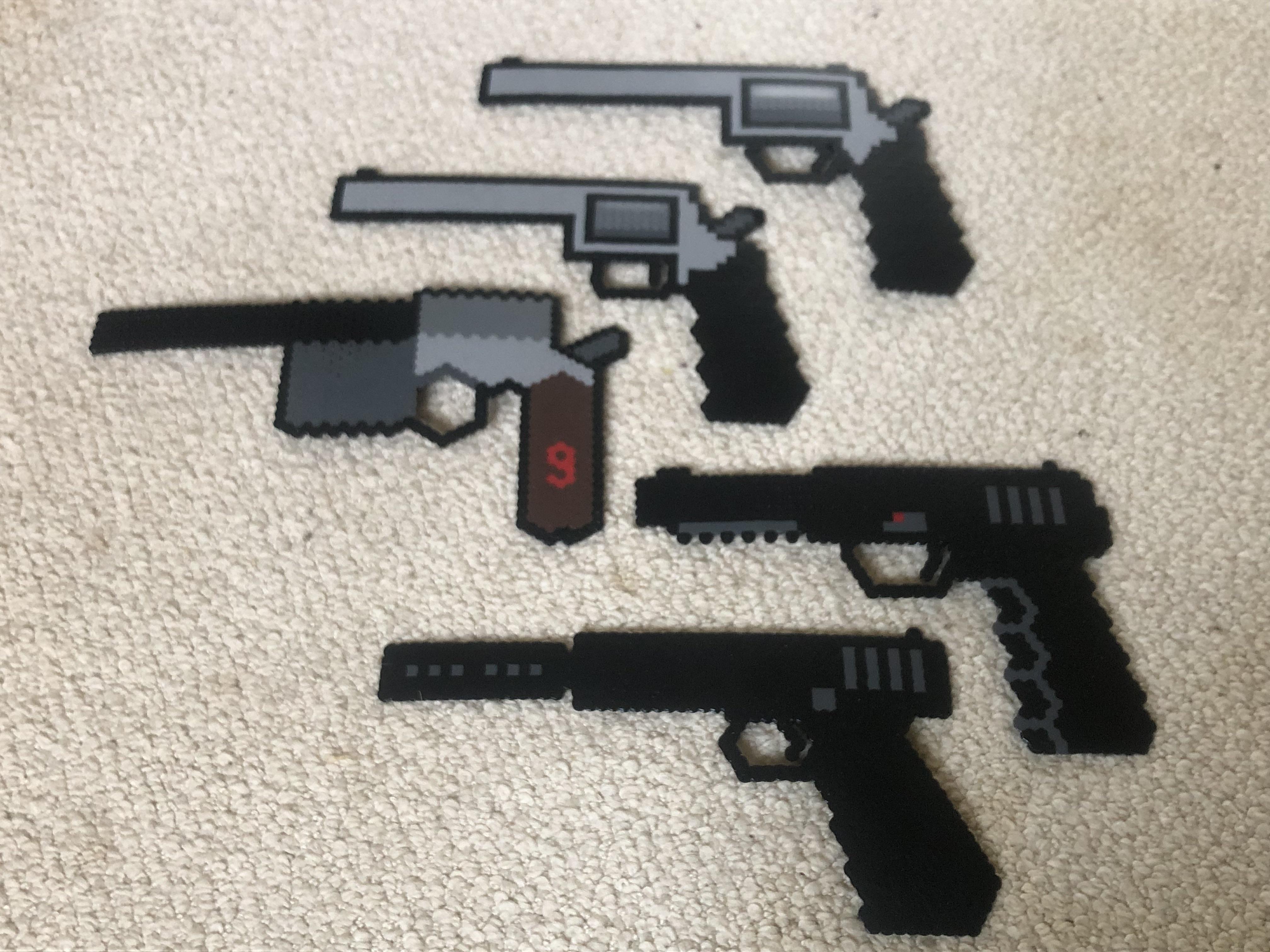 A few pieces I made for a friend. r/beadsprites