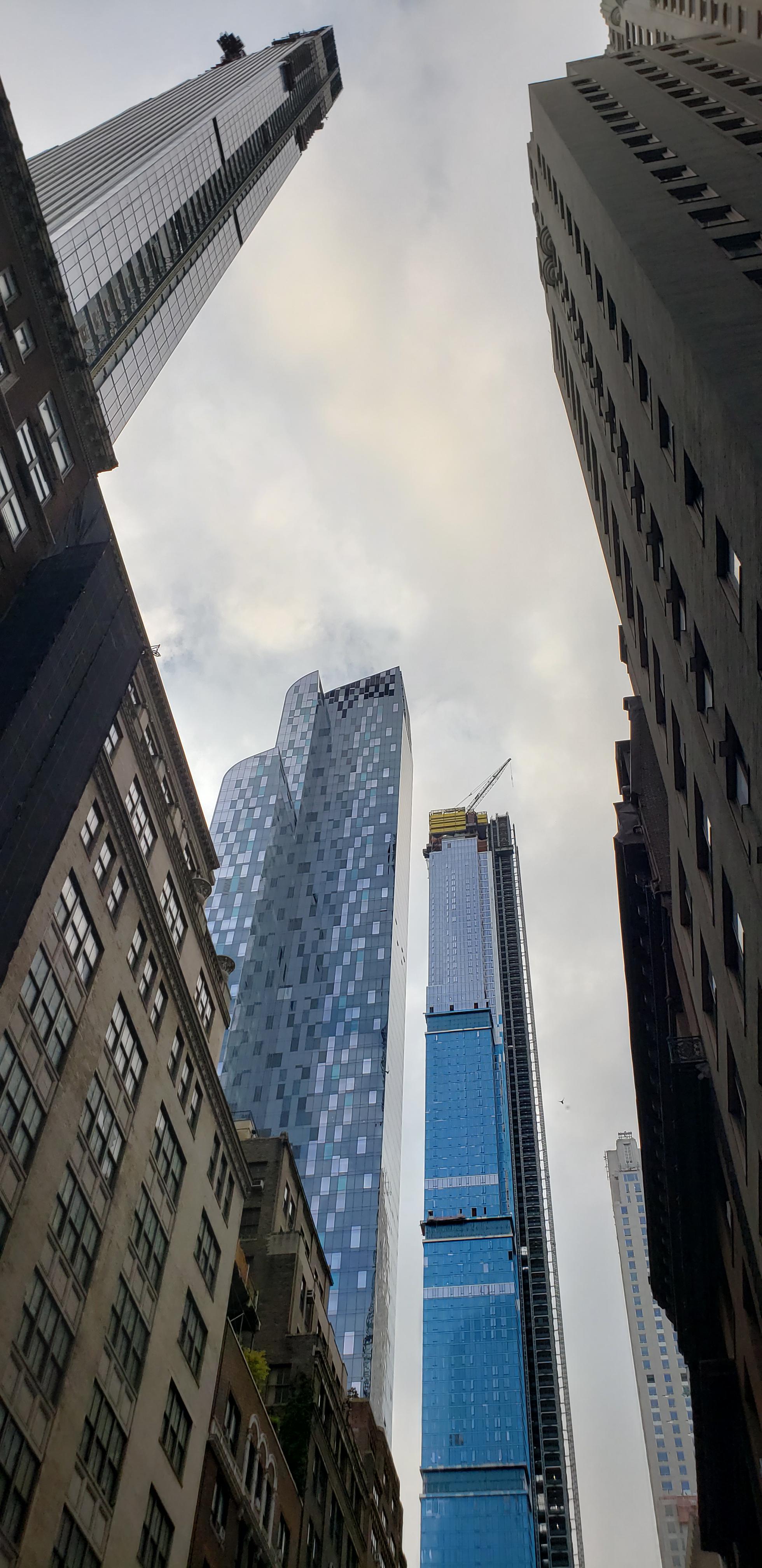 About 5 Billion worth of apartments in one pic 1960 x 4032 [OC] r